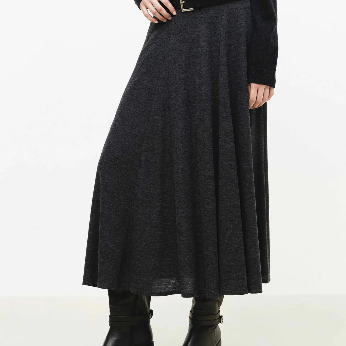 MO&Co. Women's Flowy Hem Midi Skirt | MO&Co.
