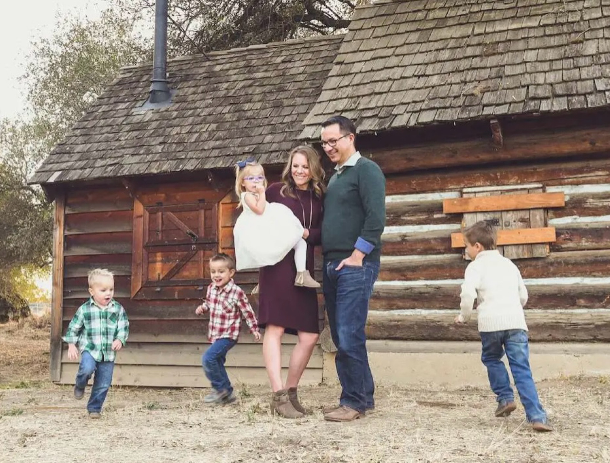 Fall Family Photos Outfit Inspiration 
Forest green | Cream & Burgundy, of course some plaid

#LTKKids #LTKStyleTip #LTKFamily