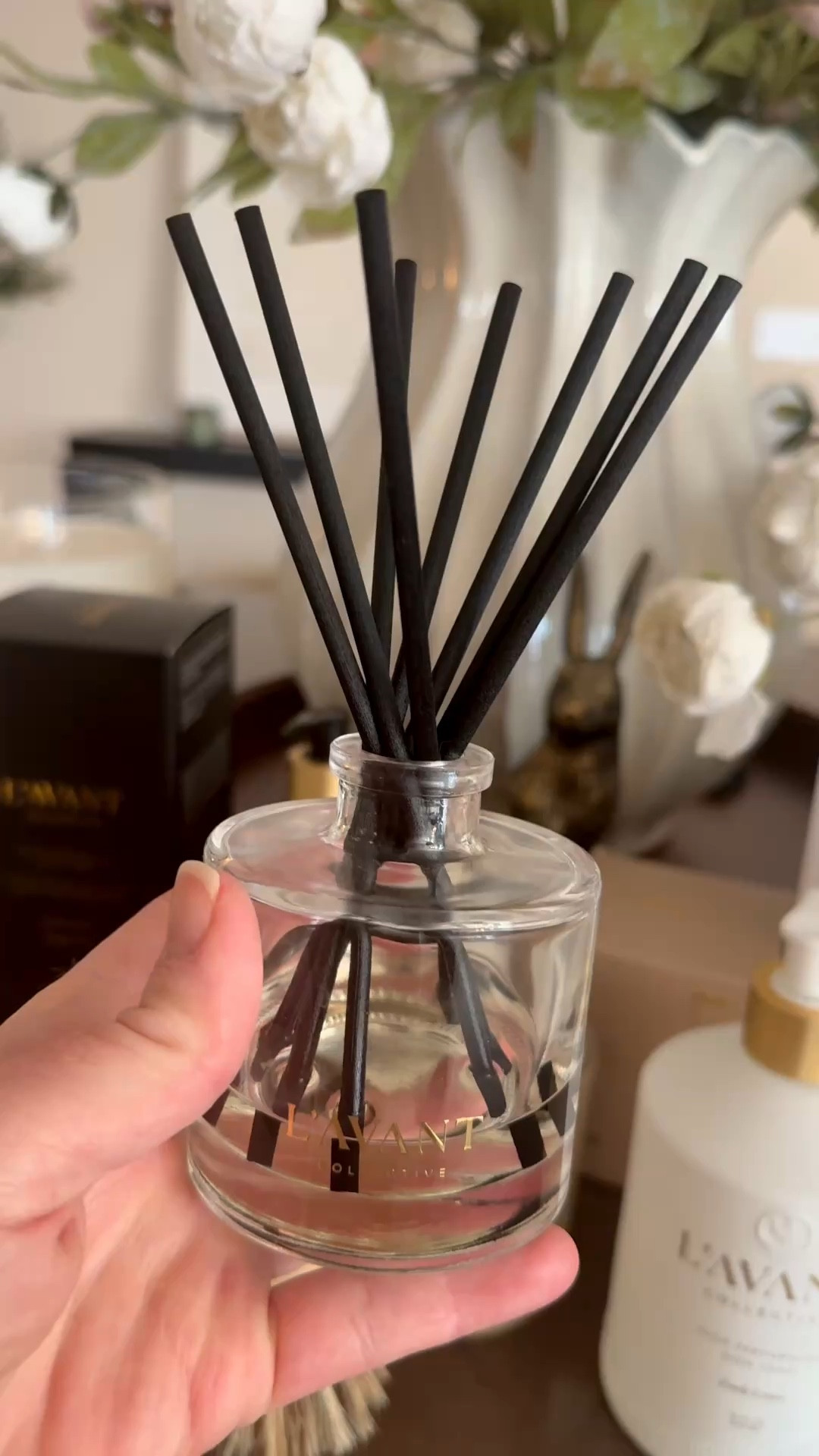 ✨ 20% off with code MILLENNIALS
Lately I’ve been getting a lot of questions about the hand soap, dish soap, and containers I keep by my sink, so I wanted to share what I recently switched to.

I started using @lavantcollective  and I’ve been really impressed. I have pretty sensitive hands that dry out easily, and these formulas are super gentle but still clean really well.

I also love the glass bottles — they look beautiful on the counter and give that elevated kitchen look. They offer refill pouches too, which I appreciate because you can keep refilling the same bottles.

I also picked up their multi-purpose cleaner and it works great and smells amazing.

Linking everything here if you want to see the exact ones I’m using ⬇️

#LTKHome #LTKFinds #KitchenFavorites #NeutralHome

#LTKSaleAlert #LTKSpringSale #LTKHome