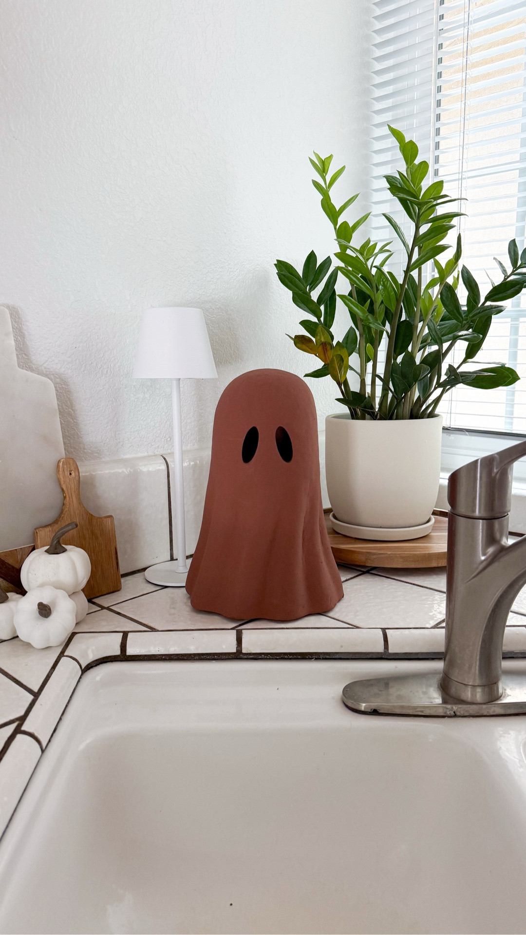 { the cutest ghost ❥

• Way To Celebrate Paper Mache Ghost in Terracotta Brown 11” 

**tap the heart to be notified when this restocks! 

also, it’s paper mache so obviously he will live somewhere other than next to the sink :) 

Walmart Halloween . Neutral Halloween Decor . Spooky Cute Halloween . Viral Walmart Ghost } 

#LTKSeasonal #LTKFamily #LTKHome