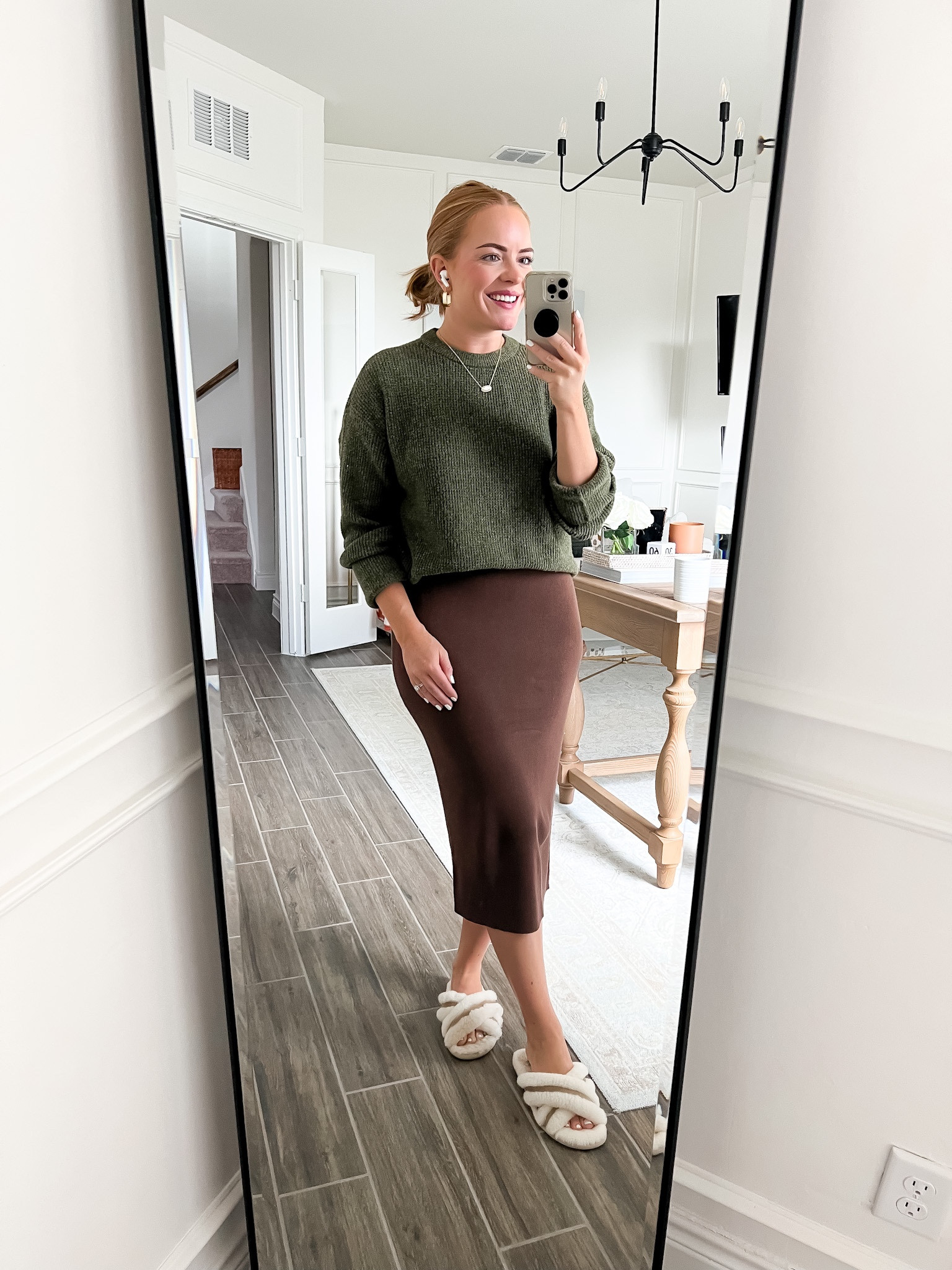 Fall oversized sweater with ribbed skirt for working from home! Sweater is long so will go with leggings!

#LTKunder50 #LTKstyletip #LTKSeasonal
