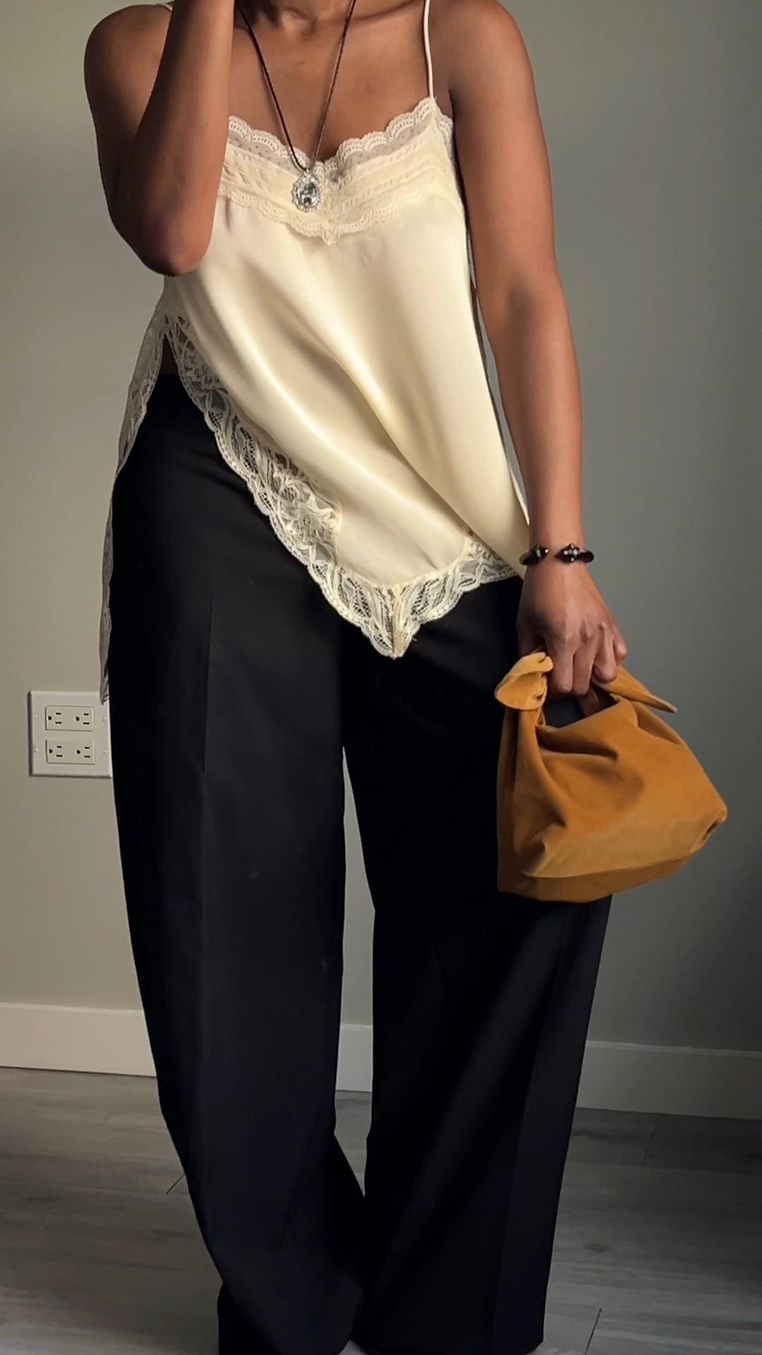 Fall Fashion Inspo 

#LTKStyleTip #LTKItBag #LTKSeasonal