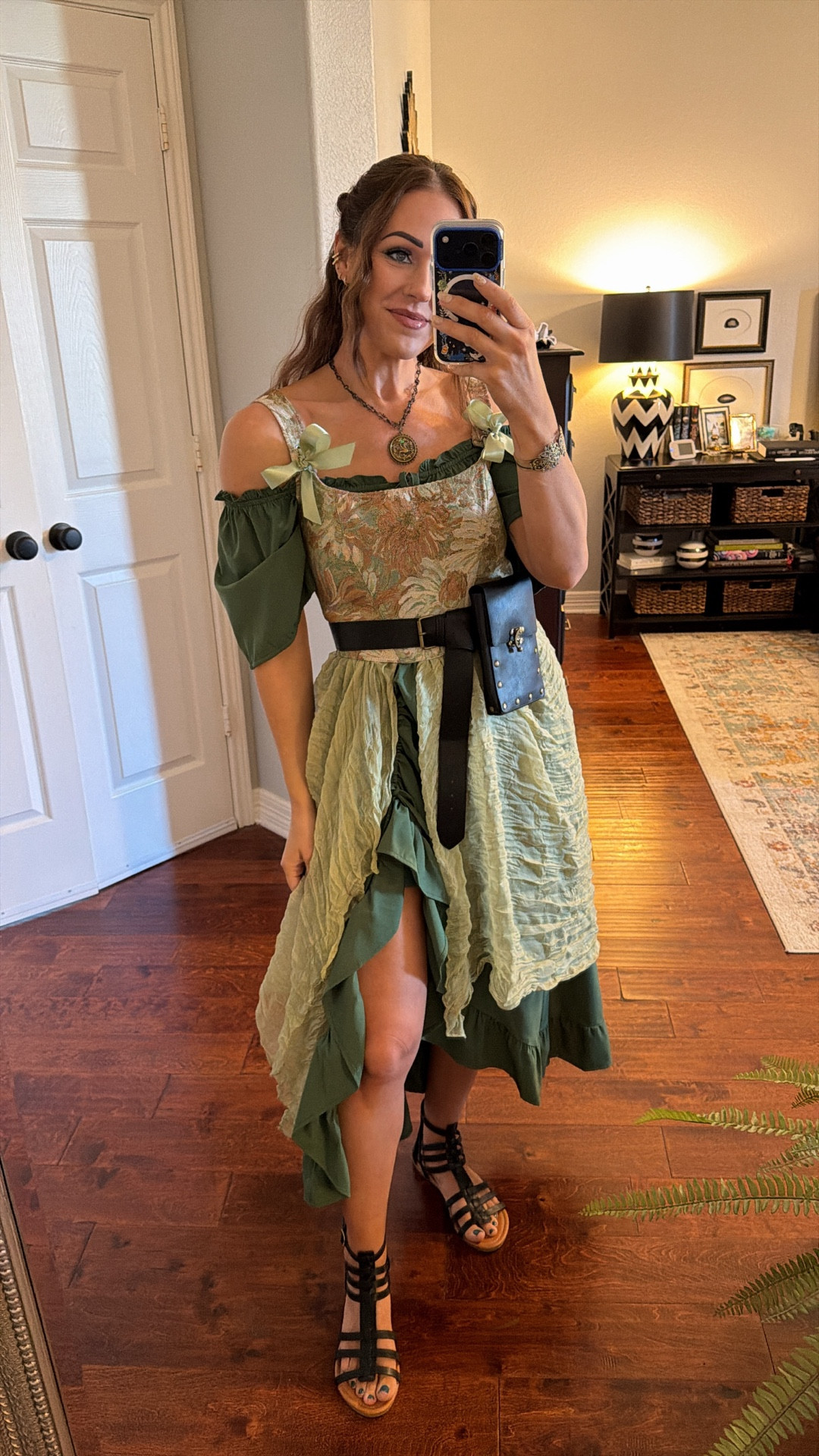 Renaissance festival outfit costume corset top ren fest outfit ren faire outfit medieval costume cosplay

I replaced the ribbon that came with my corset with regular satin ribbon. The front bows are 1” width and the lacing ribbon for the back is 1/4” finished with metal anglets at the ends (you can easily attach rheswthese yourself with a pair of pliers)

The light green fabric is cheesecloth (linked below) that I tucked up under my corset to stay in place