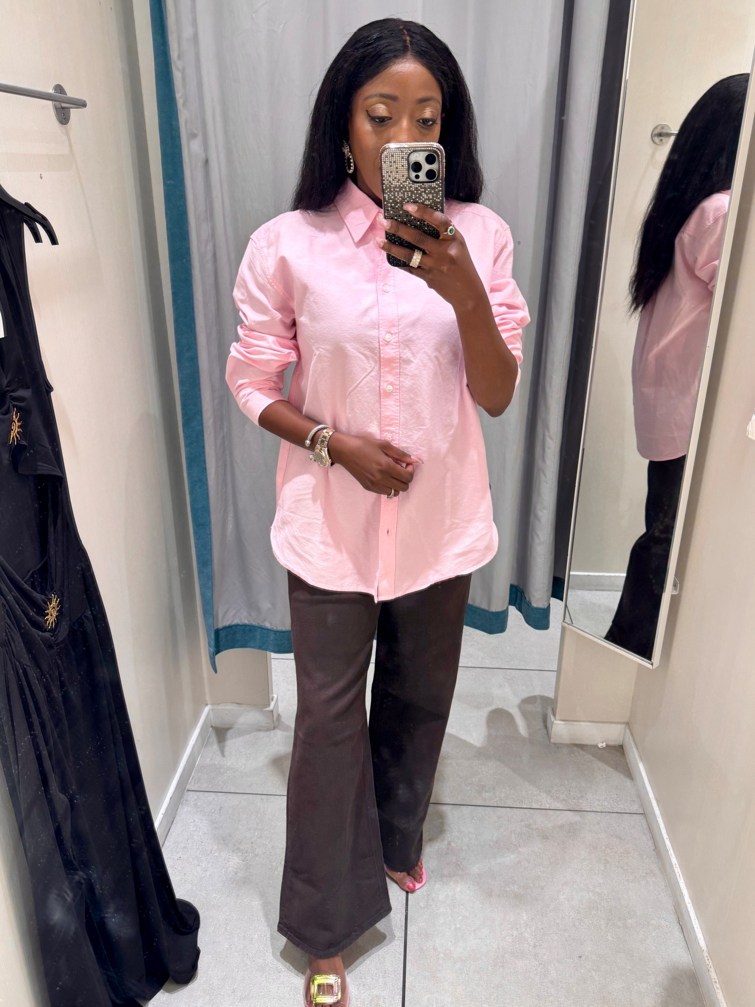 Elevated & Chic Casual Outfit 
Shirt: The to size. Wearing a small. 
Jeans: True to size. Wearing a 26. 

Spring Outfit, Spring Outfits 2026, 
Casual Outfit, Spring Fashion, Wear To Work,

#LTKSeasonal 


#LTKOver40 #LTKootd #LTKWorkwear