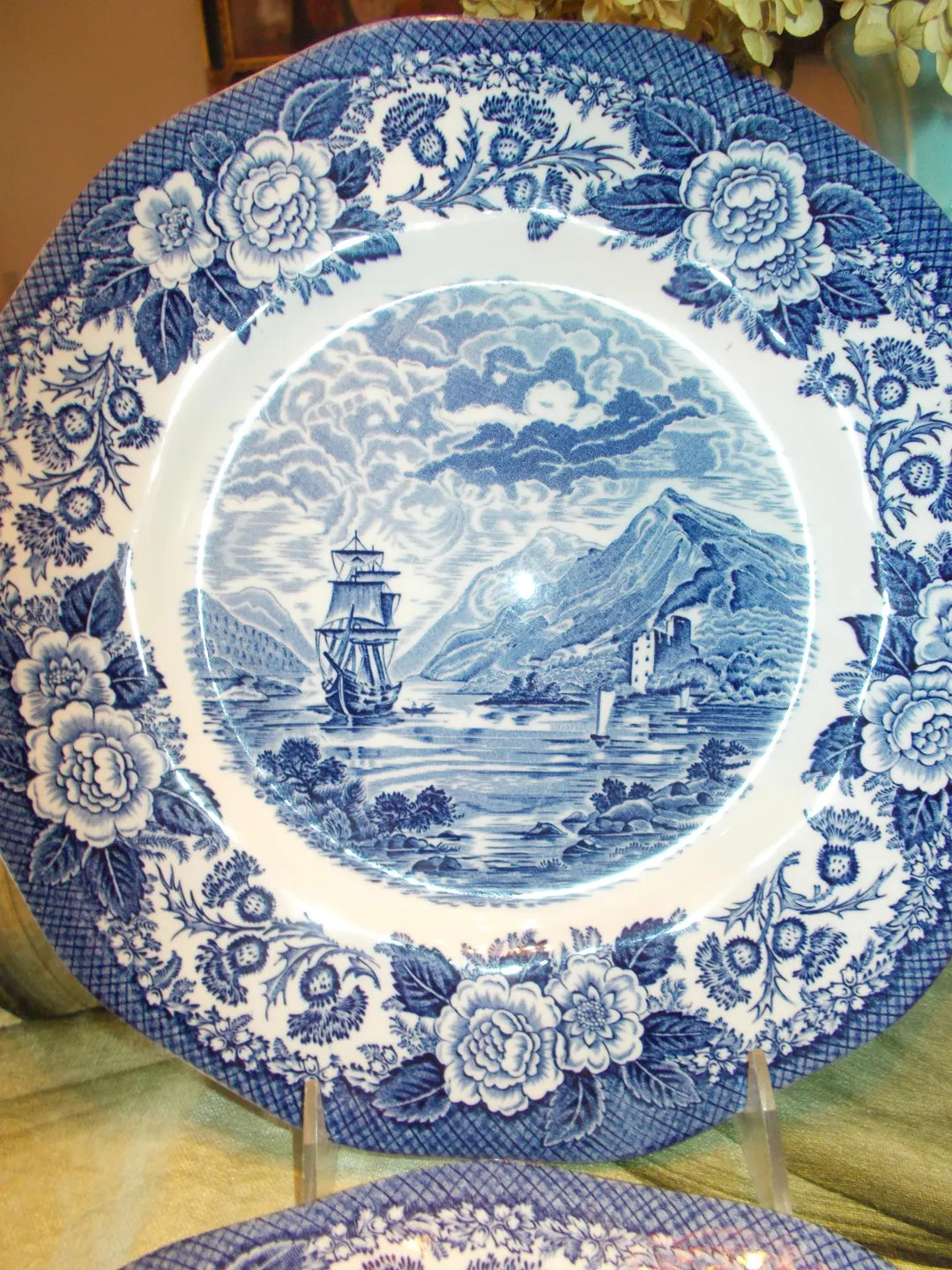 Vintage Royal Warwick Lochs of Scotland Loch Duich Blue Transferware 10" Dinner Plates, Set of 4 ... | Etsy (US)