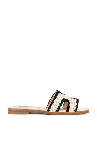 Steve Madden Hadyn-m Sandal in Cream. - size 6.5 | Revolve Clothing (Global)