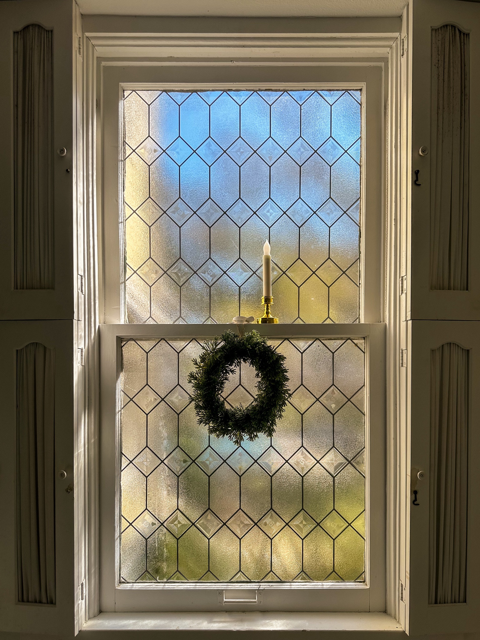 The addition of this window film to my primary bathroom added privacy and an English home feel that’s functional and old world. It was easy to apply and has stayed strong through 100 degree temps to single digits. I added it to the three windows in this room and plan to add it to the other bathroom in my home  

#LTKhome #LTKSeasonal #LTKfindsunder50