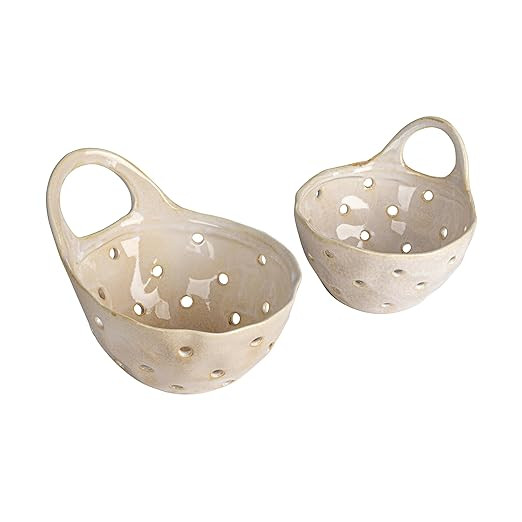 Set of 2 Cream Stoneware Colanders | Amazon (US)