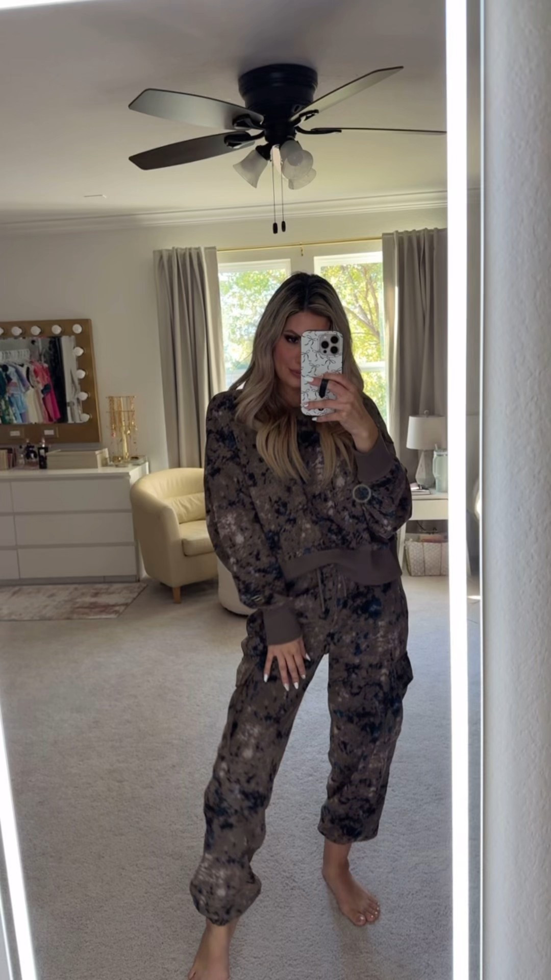 My school pickup uniform! Size down!!! 

#LTKSeasonal #LTKHoliday #LTKGiftGuide