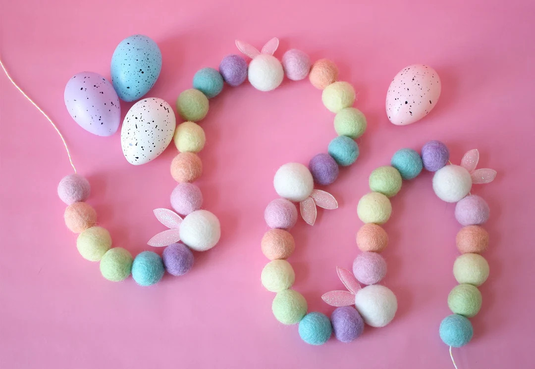 HOPPY EASTER Felt Balls Garland, Pastel Rainbow Bunting, Party Banner-easter Bunny, Easter Bunnie... | Etsy (US)