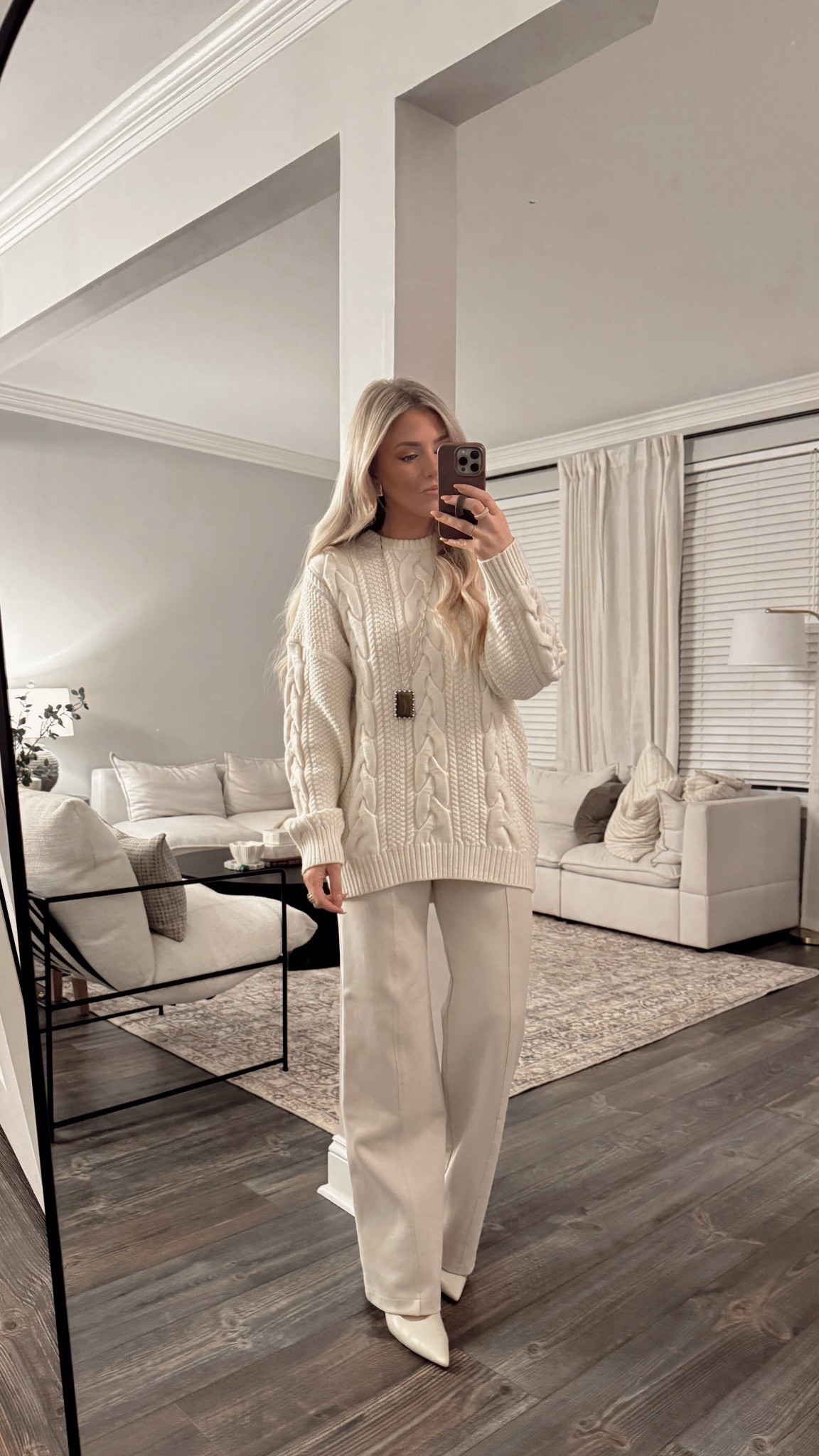 Today’s work ootd. These pants were my top selling item of 2025 

#LTKWorkwear #LTKFindsUnder100 #LTKSeasonal