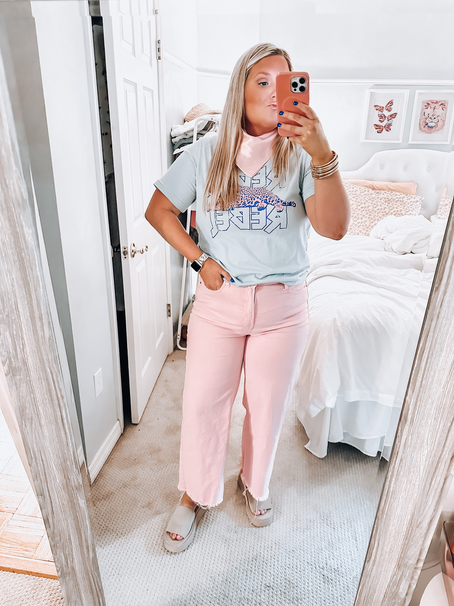 Teacher ootd , workwear , pink pants 

#LTKstyletip #LTKFind #LTKunder50