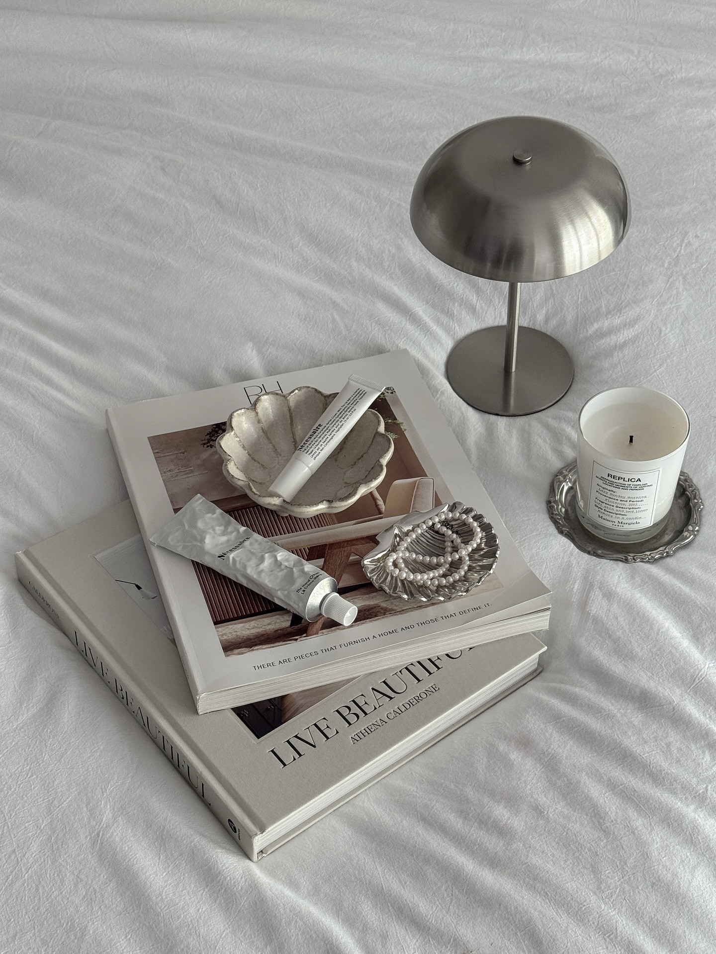 Long time no home content—Just wanted to share how much I love my bed🤍

(Link in bio for more home content🔗)
.
.
.
Interior design | minimal interior | scandi home | refined spaces | bedroom inspo | aesthetic interior | aesthetic decor | aesthetic | minimal decor | home decor | white bedroom inspo | home inspo | fall decor | brown accent decor | cozy home | cozy corner | lamp | portable lamp | kaneko kohyo | rinka bowl | panthella portable lamp | IKEA lamp | Zara home lamp | Zara home | minimal aesthetic | Pinterest inspired | Pinterest aesthetic | Pinterest home inspo | soft minimalism | cozy at home | home sweet home | neutral aesthetic | minimal mood