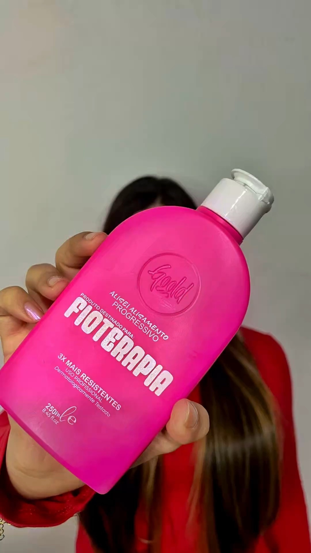 Já perdi a conta de quantas vezes usei a Fioterapia e sempre me apaixono pelo resultado 💖✨ 

Meu cabelo fica alinhado, com brilho espelhado, extremamente sedoso e aspecto muito mais saudável! Eu AMO o resultado 😍 

✨ Comenta EU QUERO pra entrar no meu grupo VIP de promoções e amanhã tem com a Fioterapia ✨ 

@goldspellcosmeticos @fioterapia.alisei #fioterapia #progressiva #everkcosmeticos #publi #cabeloliso

#LTKbrasil #LTKbeleza #LTKpromo