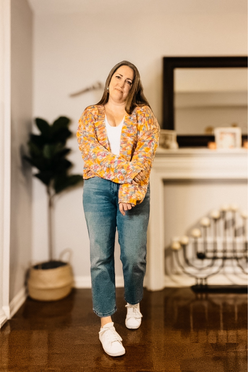 Spring outfit
Cropped cardigan, white bodysuit, jeans, gold hoop earrings, white sneakers

#LTKover40 #LTKfindsunder100 #LTKSeasonal