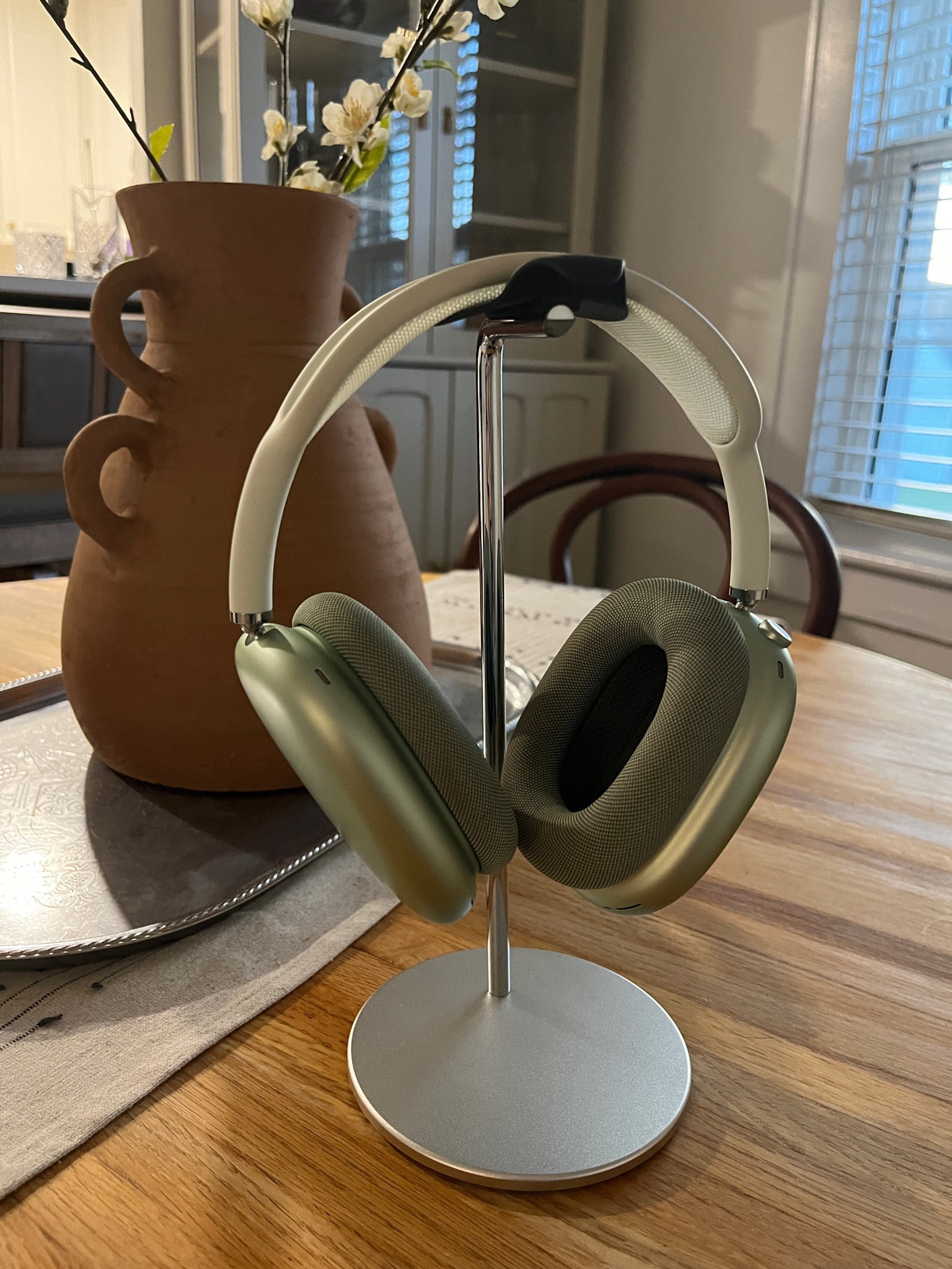 Apple AirPod max on sale! I feel like these never go on sale 