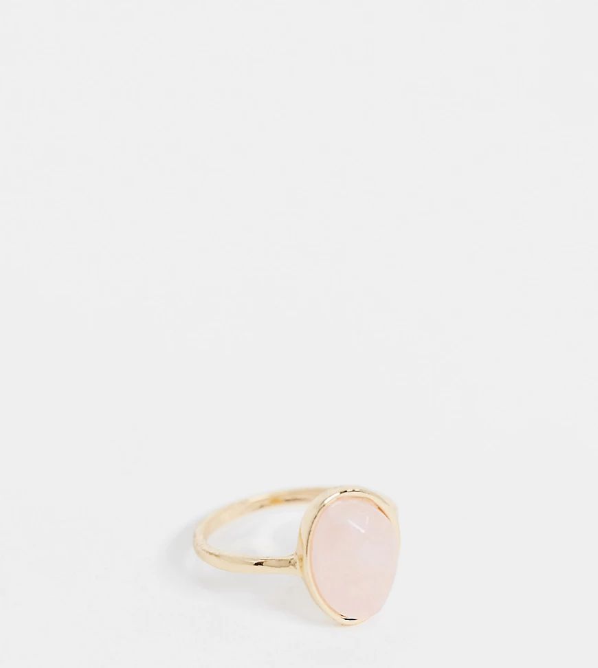 ASOS DESIGN Curve ring with rose quartz semi precious stone in gold tone | ASOS (Global)