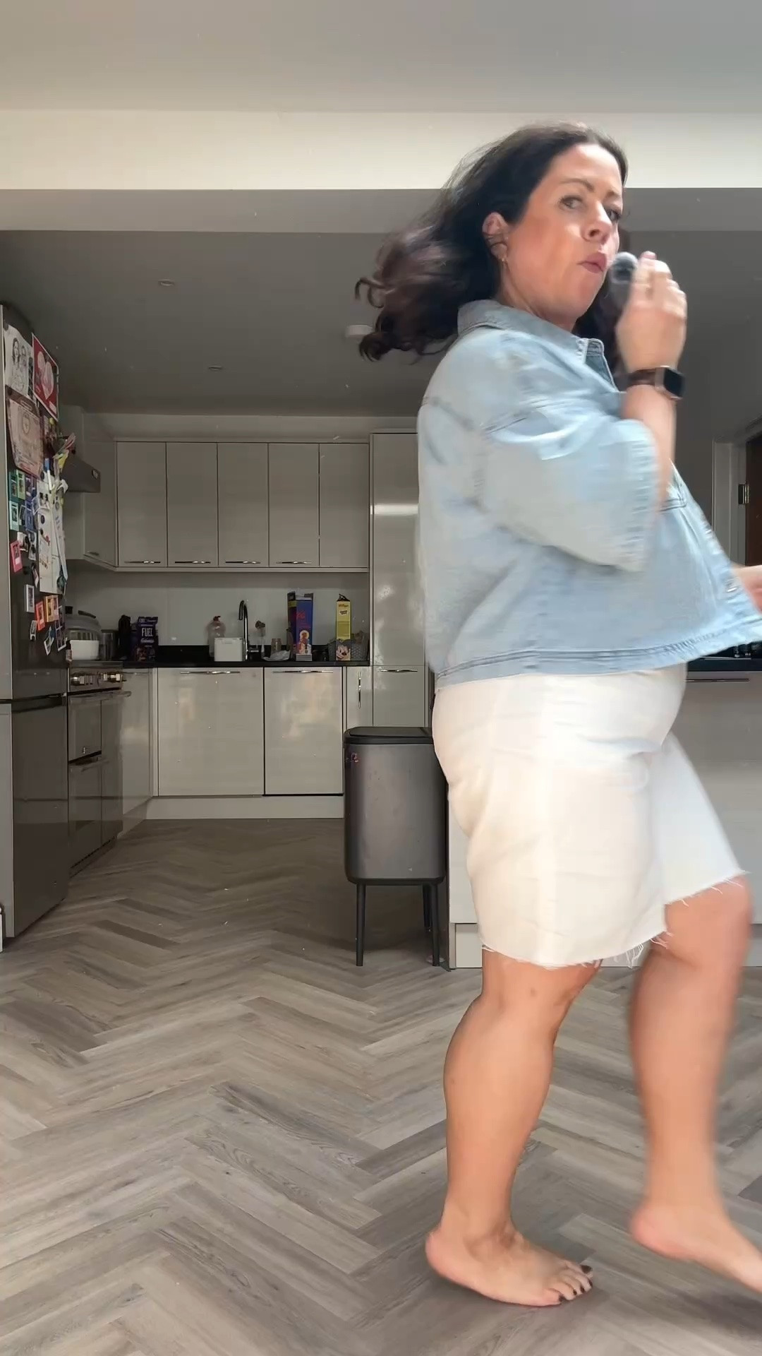 Day 1: 7 days of summer outtits! Yep it's the last episode girlies!
In my opinion you can't got wrong with a pair of white denim shorts, they're going to go with everything, definitely a summer staple!
And a cropped denim shirt with short sleeves is perfect for summer too!

#LTKsummer #LTKmidsize #LTKpetite