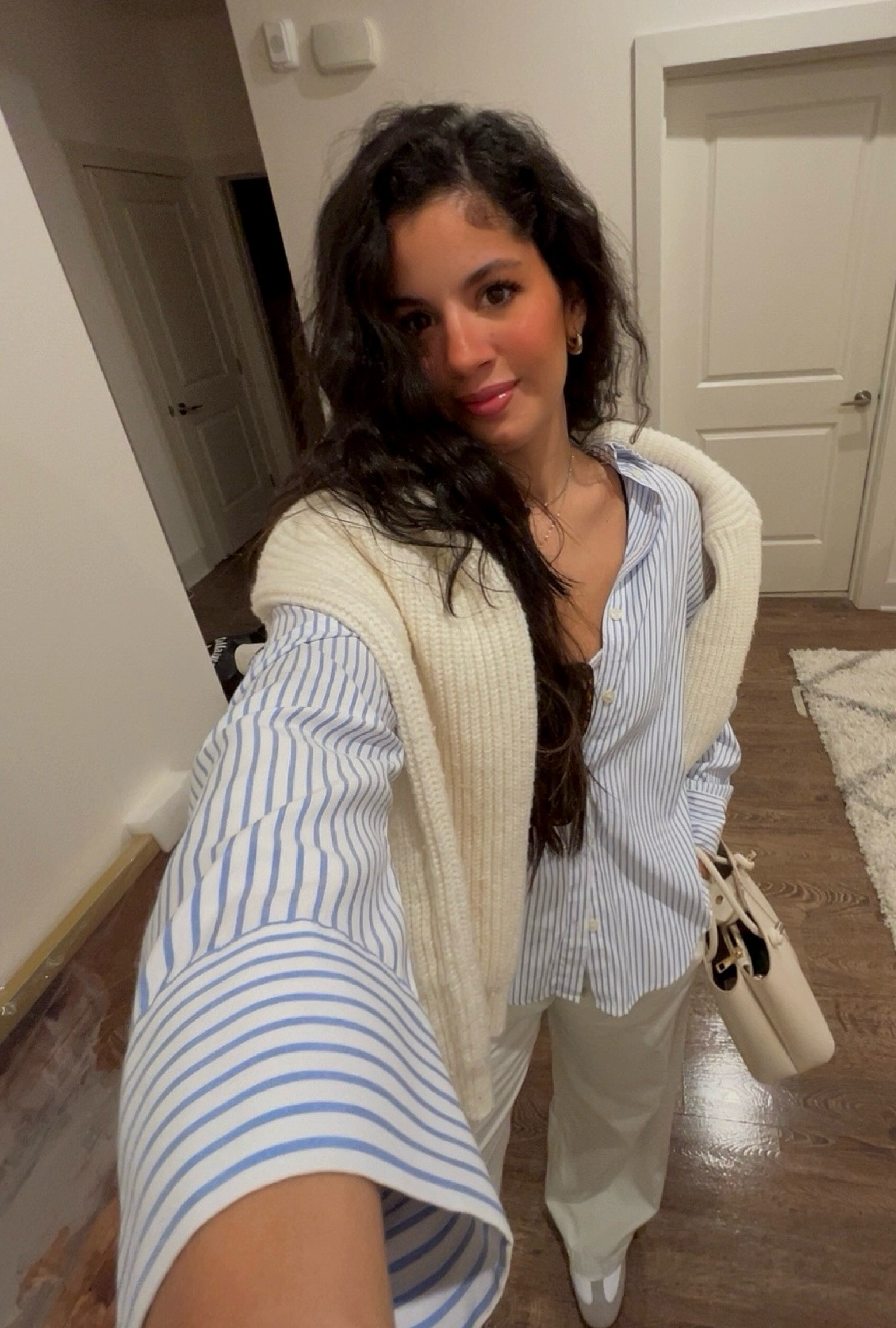 Outfit to go to LA with 60 degrees. ✨

#LTKstyletip #LTKSeasonal