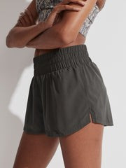 Kallin Short | Varley USA