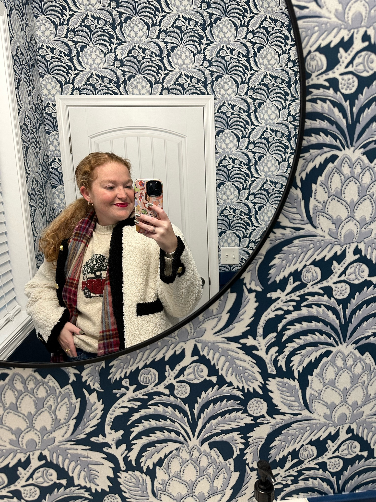 Obsessed with this low key holiday outfit!

Holiday, sweater, Sherpa, 

#LTKMidsize #LTKHoliday #LTKSeasonal