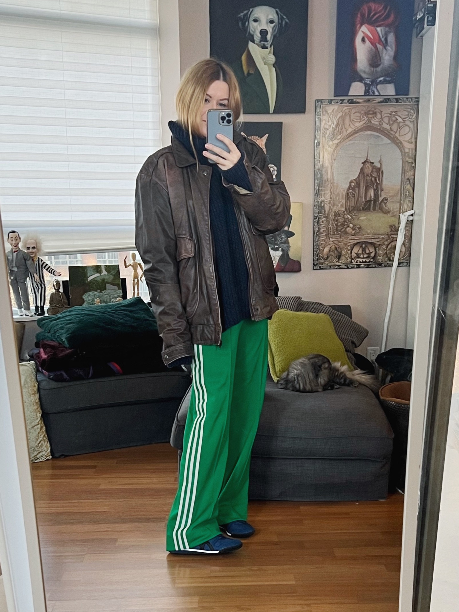 Vintage bomber jacket = good purchase.
•
#winterlook  #torontostylist #StyleOver40 #90svintage #90sstyle #90sfashion #90svintage #secondhandFind #fashionstylist #slowfashion #FashionOver40  #MumStyle #genX #genXStyle #shopSecondhand #genXInfluencer #genXblogger #secondhandDesigner #Over40Style #40PlusStyle #Stylish40


#LTKstyletip #LTKover40 #LTKfindsunder100