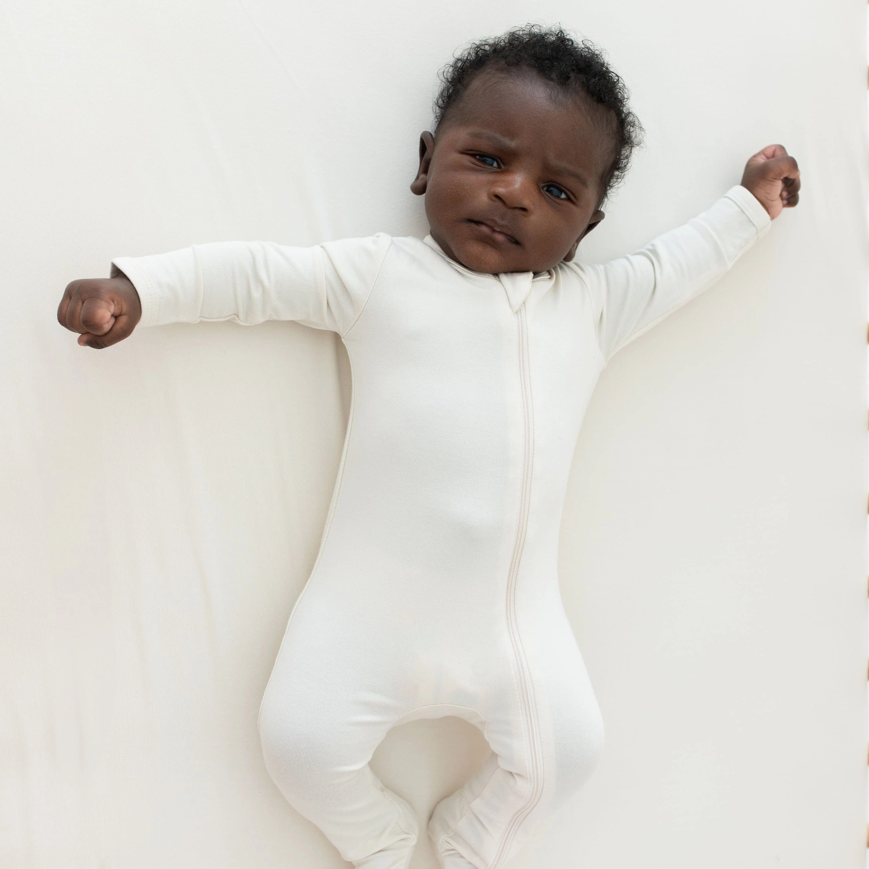 Zippered Footie in Ecru | Kyte BABY