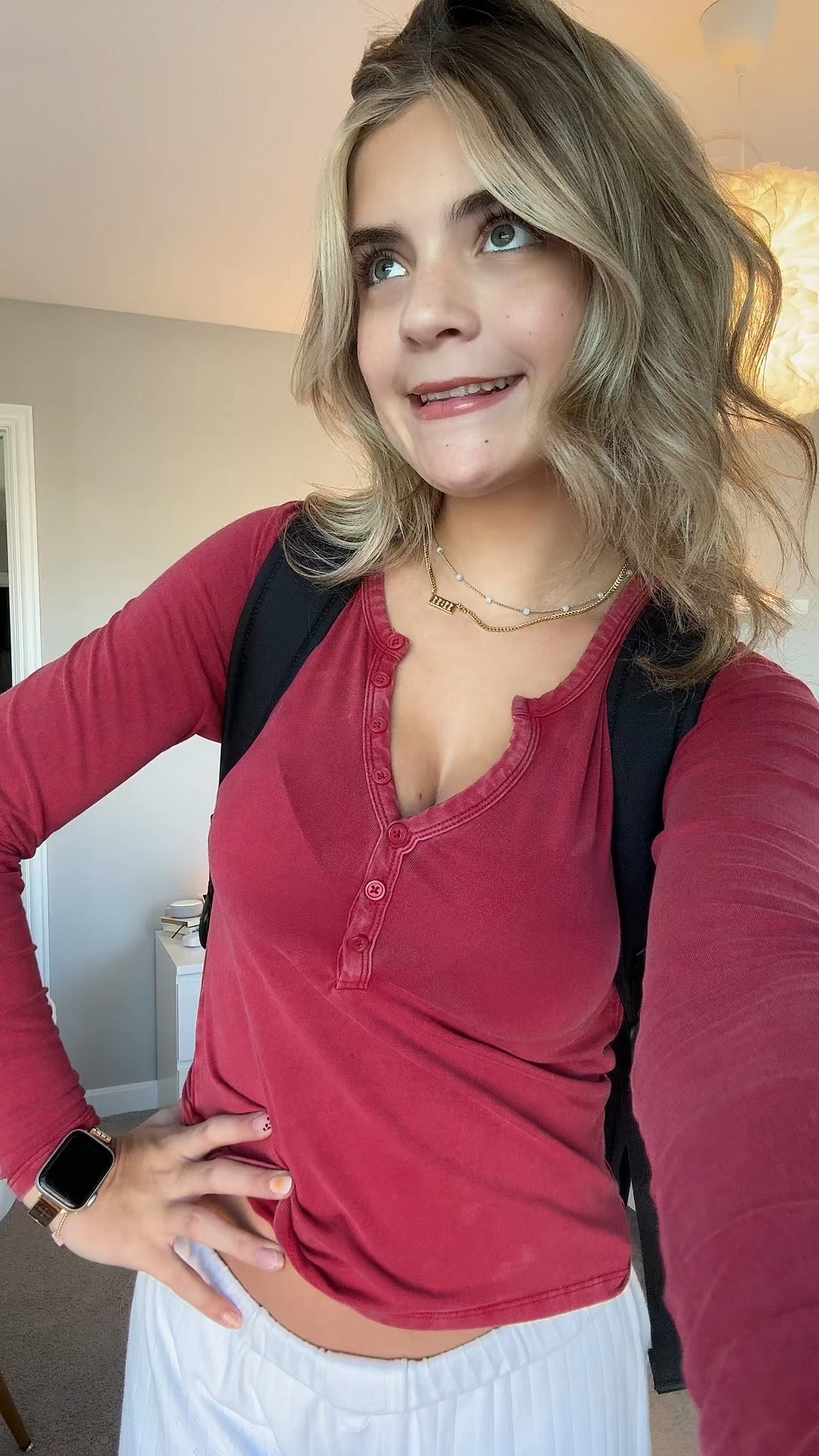 top: pacsun | size XS
pants: brandy melville | size one size 