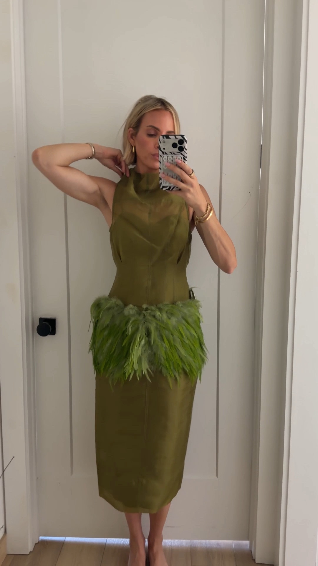 This dress is an absolute showstopper. No one else will be wearing it wherever you go. I’m wearing a small. It comes with a detachable slip inside. ￼￼ l ￼

#LTKWedding #LTKTravel #LTKNYFW