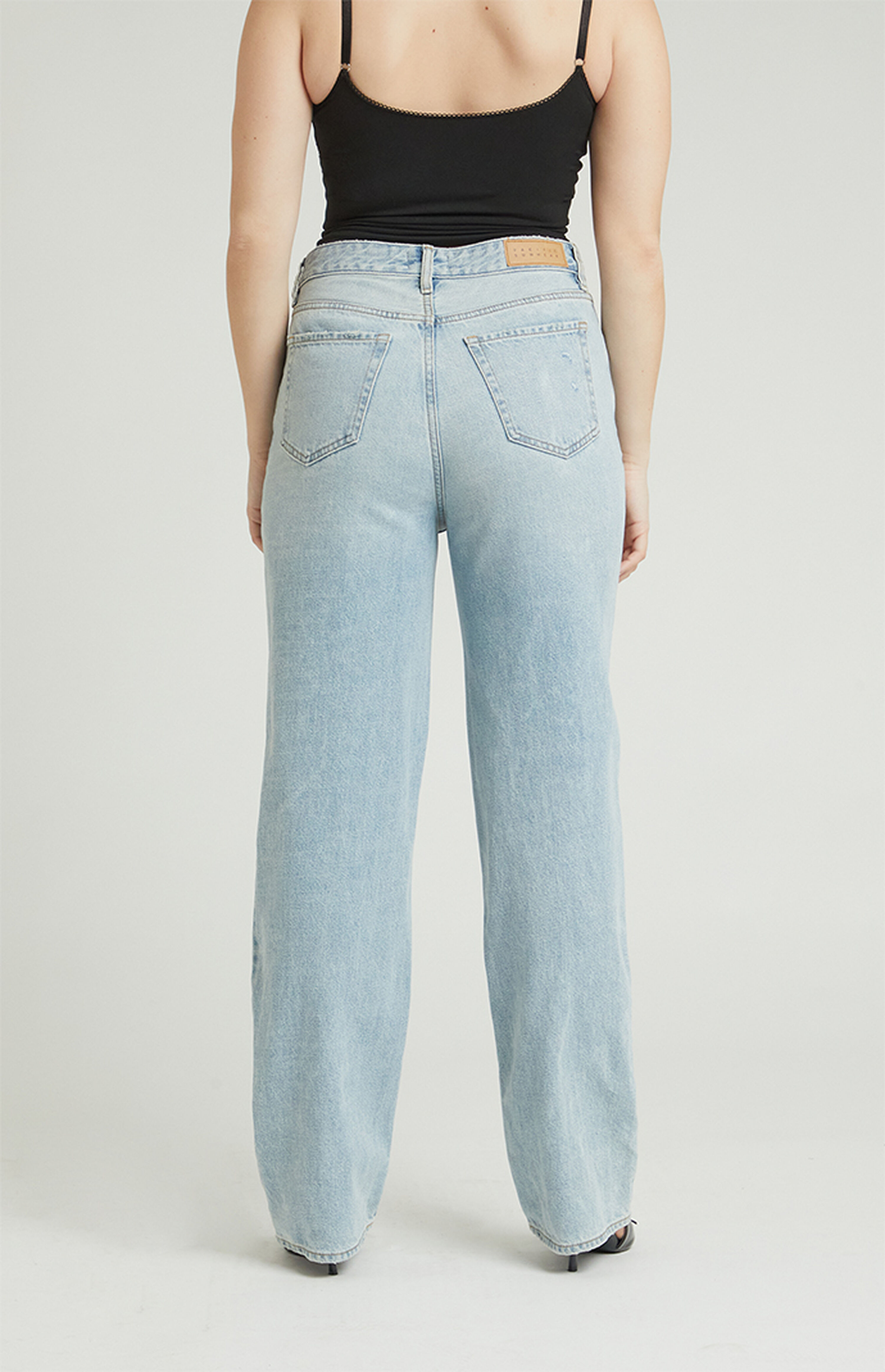 PacSun Light Indigo Ripped Curve '90s Boyfriend Jeans | PacSun