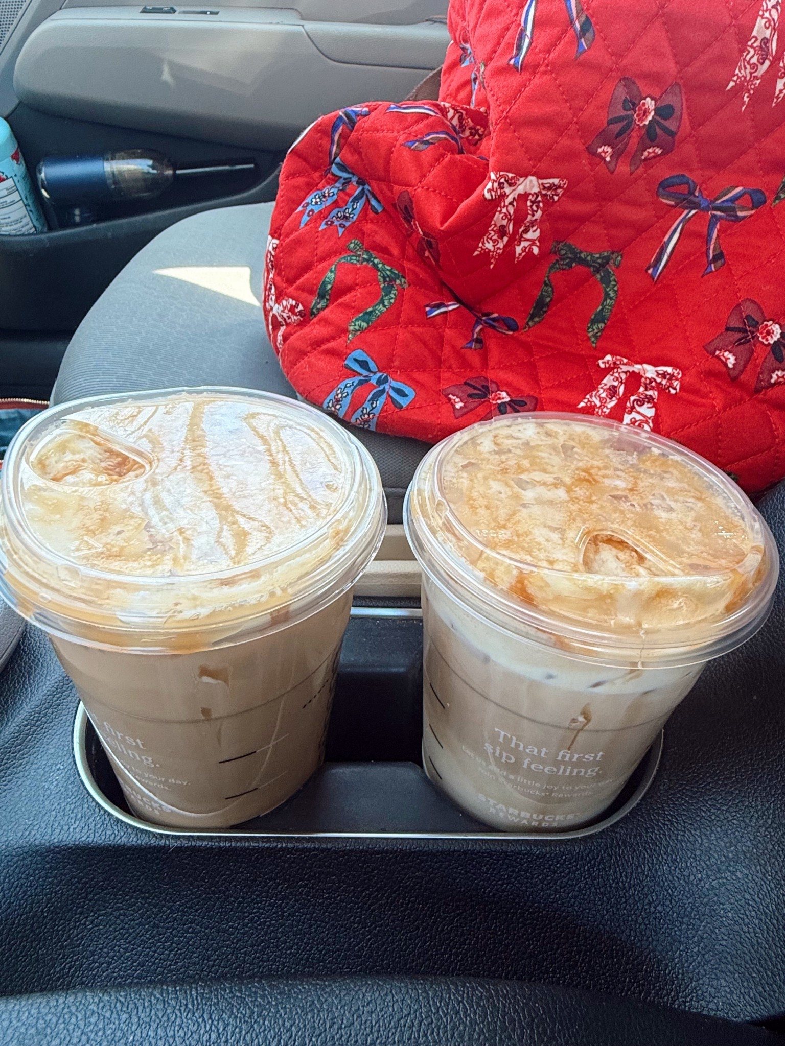 Starbucks and a cute tote🎀💁🏼‍♀️

#totebag #cutebag #verabradely #starbucks #springbag

#LTKSeasonal #LTKTravel #LTKootd