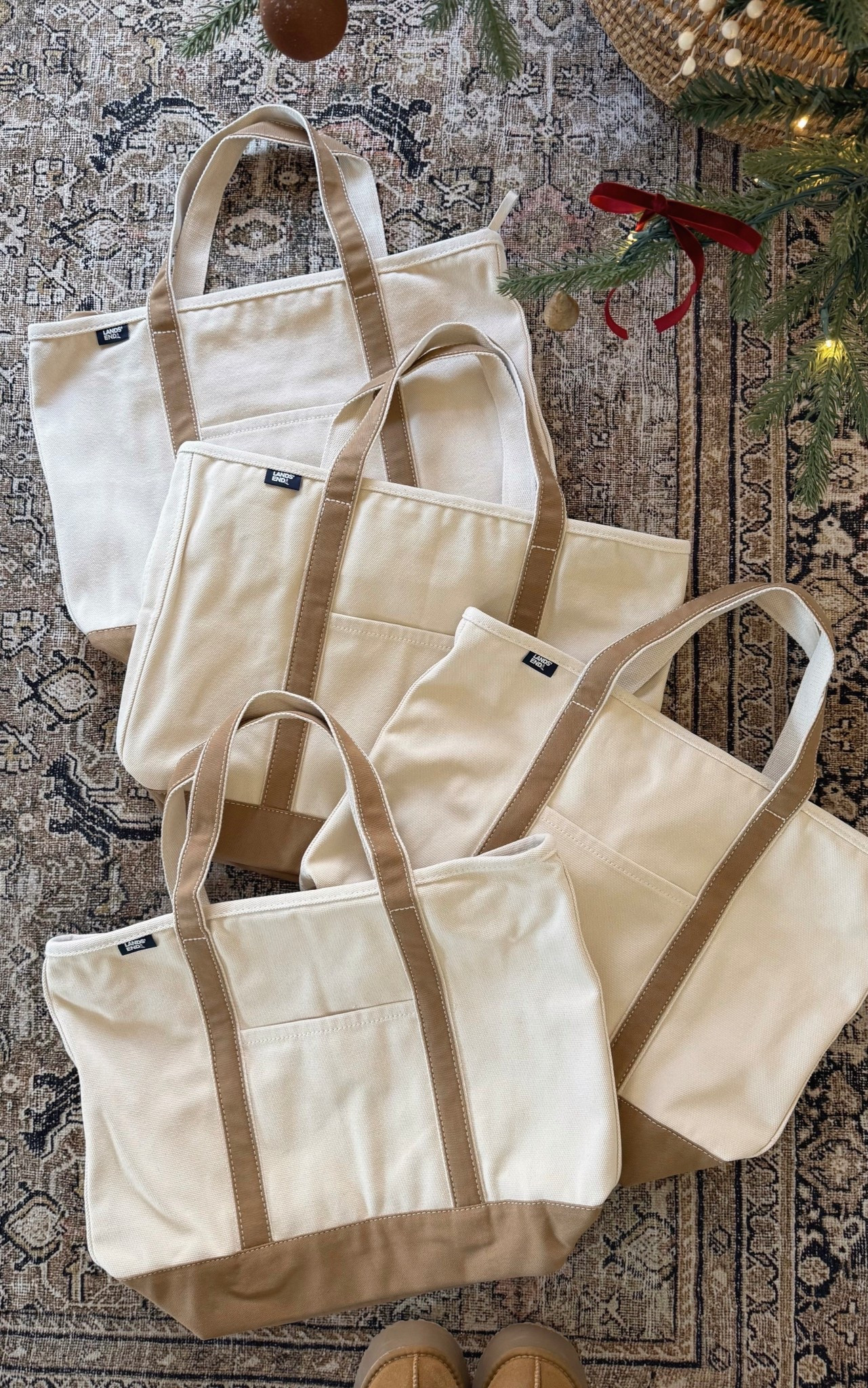 Today is the last day to snag the Lands’ End boat totes for your girlies before Christmas! ⚓️ Every lady on my list is getting one of these huge zip top bags. I got the large size with regular handles. They’re great for the beach or for running everyday errands — and have so many pockets. They make a great gift! 🎁 And the best part? They’re less than $50 today! 

#LTKGiftGuide #LTKHoliday #LTKFindsUnder50