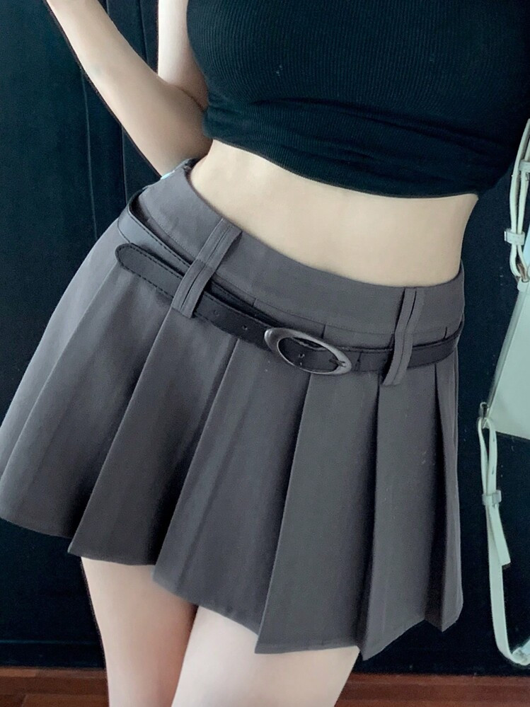 DAZY Solid Color Mini Pleated Skirt | SHEIN