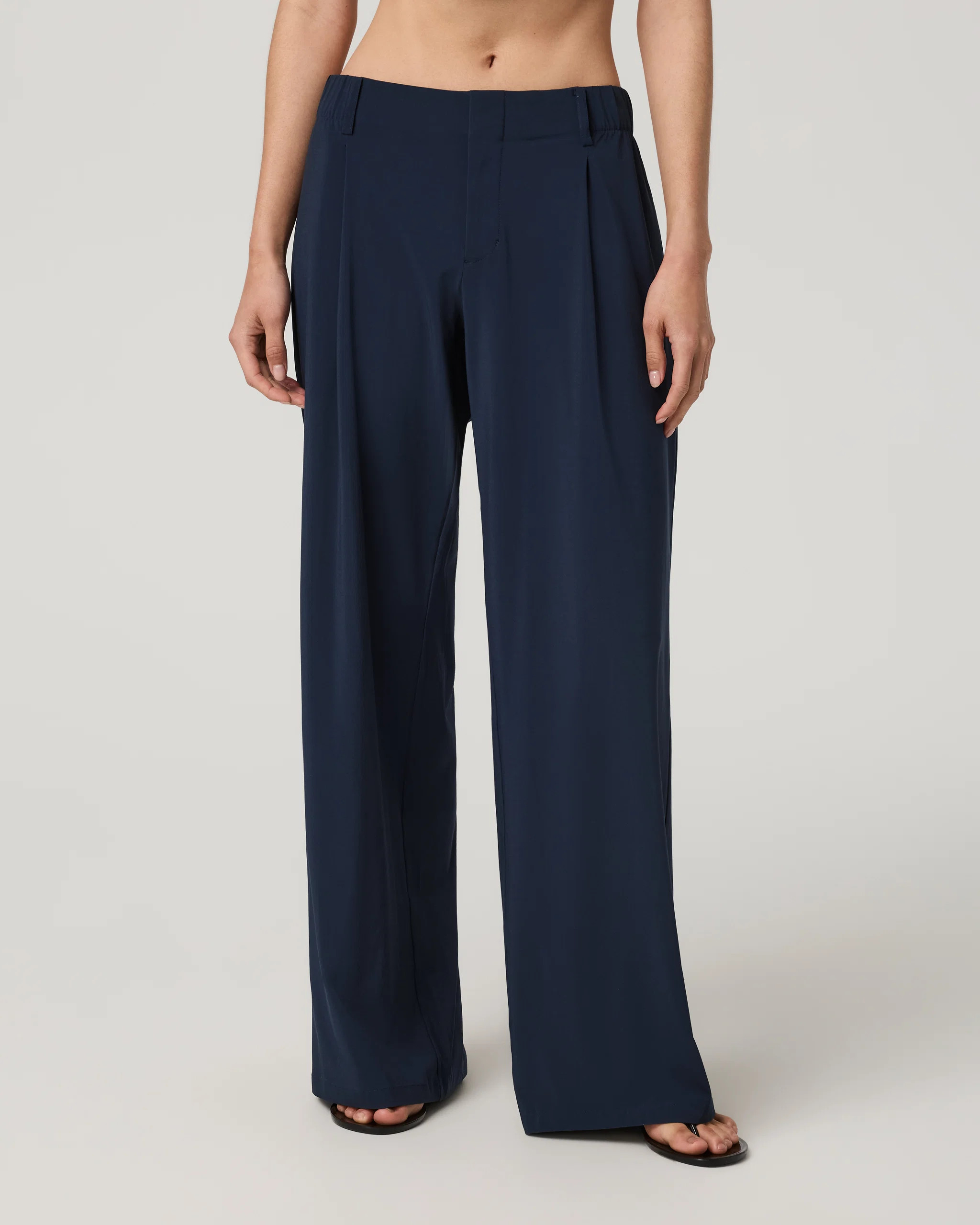 Villa Wideleg Trouser | Vuori Clothing (US & Canada)