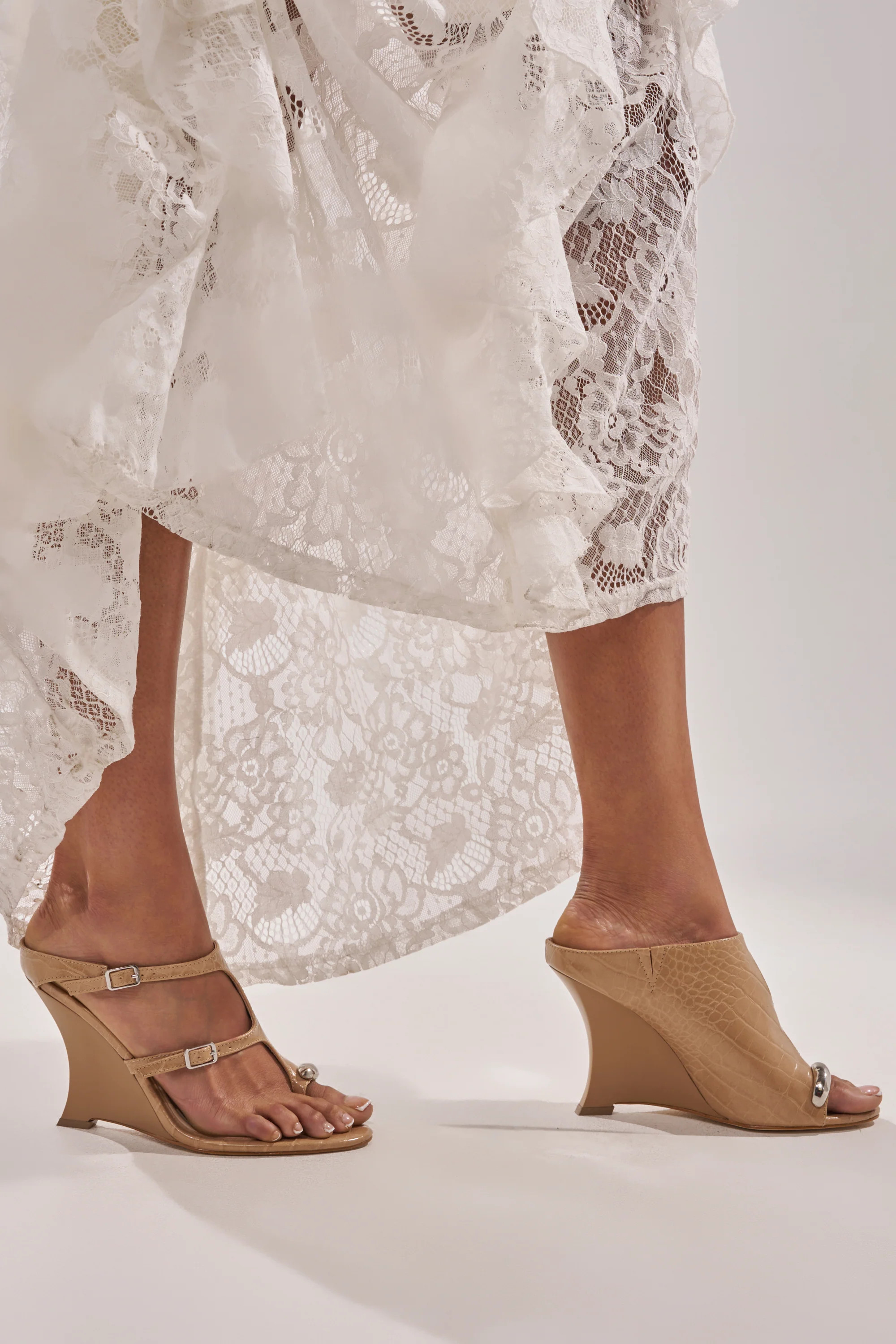 AKIRA GOLD GINO NUDE CROC WEDGE SANDAL | AKIRA