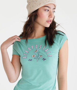 Aeropostale Daisies Graphic Tee | Aeropostale