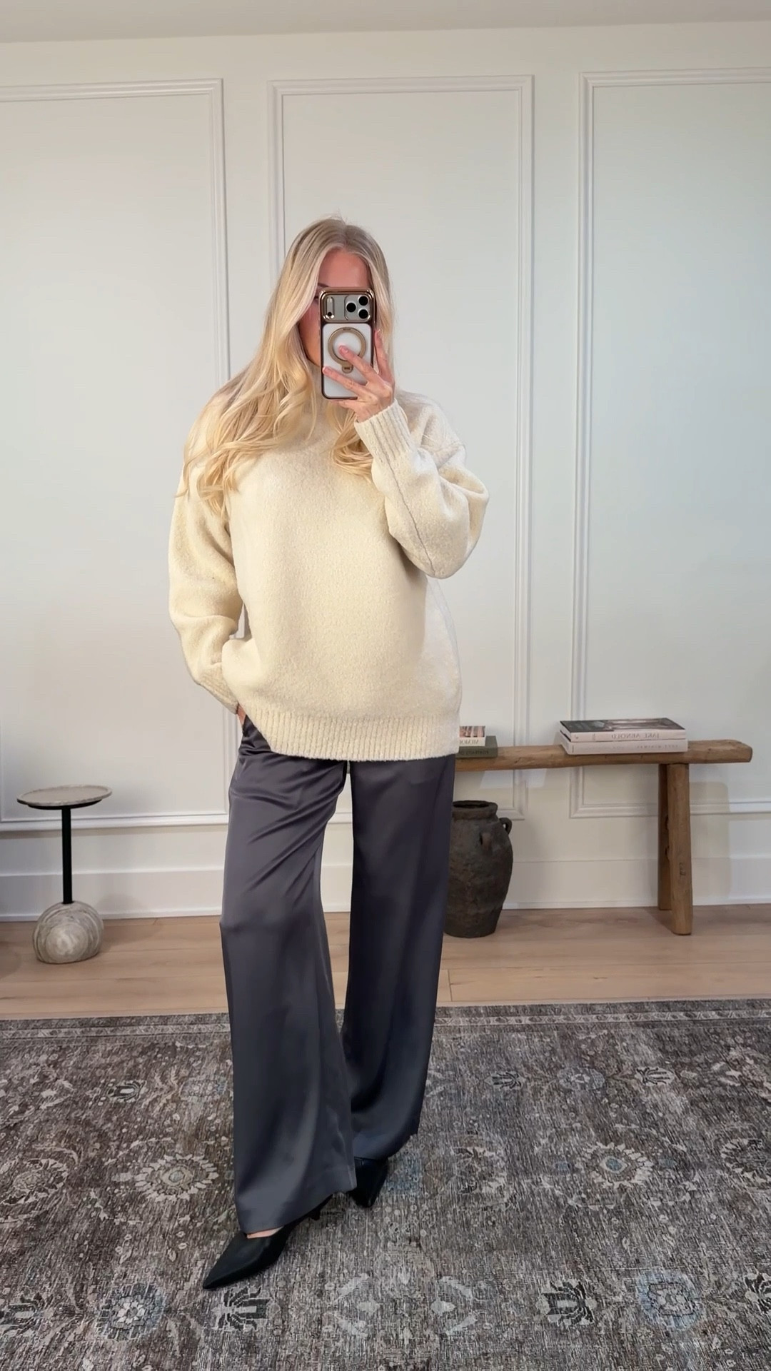 Wearing a medium in sweater (light birch), small in pants (coal grey), shoes are tts (linking similar)! #kathleenpost

Christmas Day outfit, holiday look, holiday event outfit, Christmas brunch, satin pants outfit

#LTKHoliday #LTKSeasonal #LTKootd