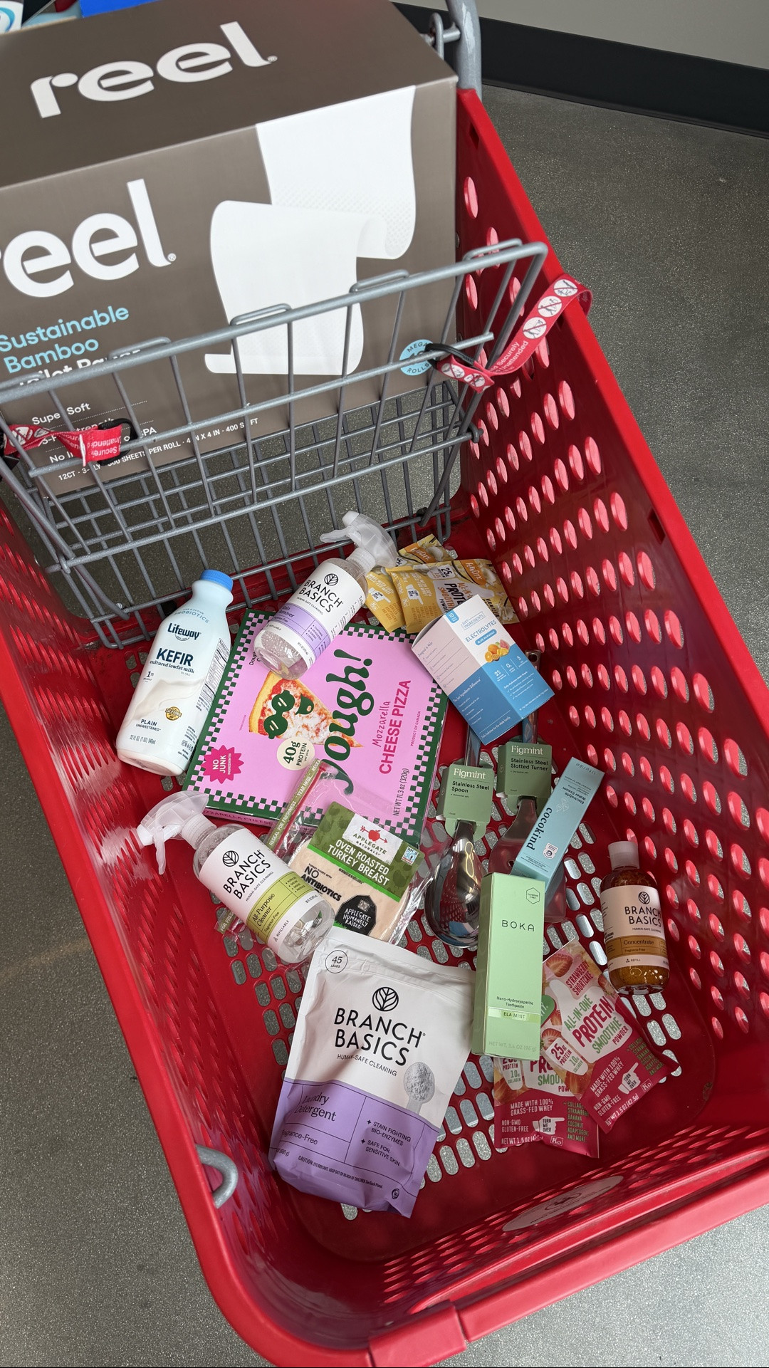 The easiest target shopping list for clean swaps to make in your home!

@target has become my favorite place to shop for clean, human-safe + baby safe (!) products and we are SO excited to see @branchbasics is now on the shelves! Save this for your next Target run because pregnant or not, these swaps are worth it!  #targetfinds #BranchBasicsPartner #healthyswaps #nontoxicfinds #cleanbeauty target haul, non toxic, baby prep, low toxic living, grocery shopping, clean beauty, target must haves pregnancy finds, new mom