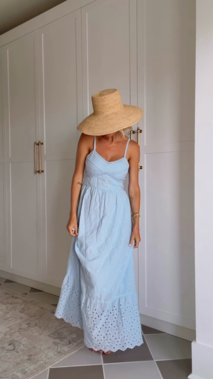 The prettiest dress for summer! Love the eyelet details at the bottom! Wearing XS!

Loverly Grey, Target, maxi dress, summer dress 

#LTKSeasonal