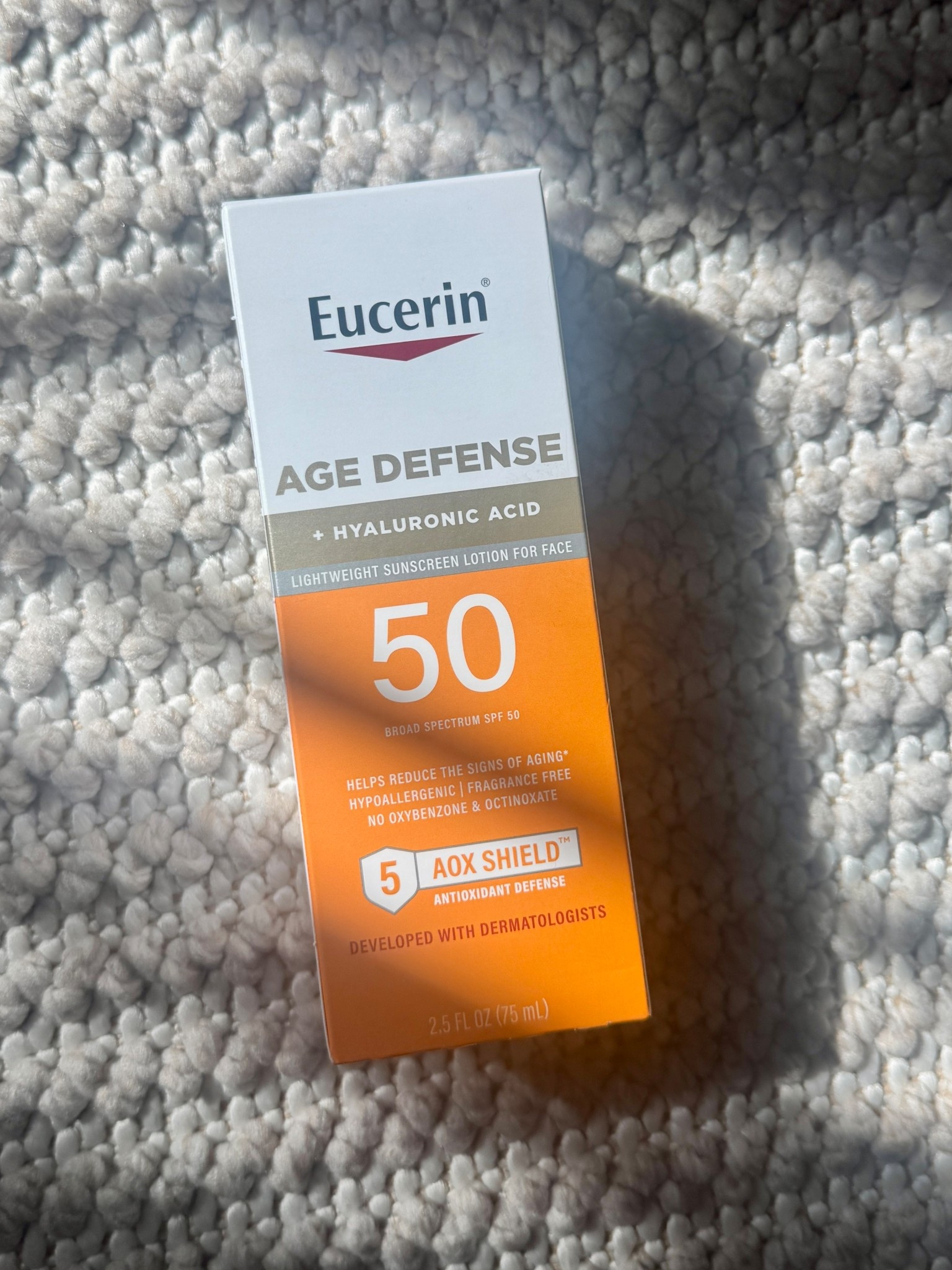 If you need a good everyday SPF — this is it ☀️
Simple, effective, and works under makeup


#LTKmorningroutine #LTKselfcare #LTKgrwm