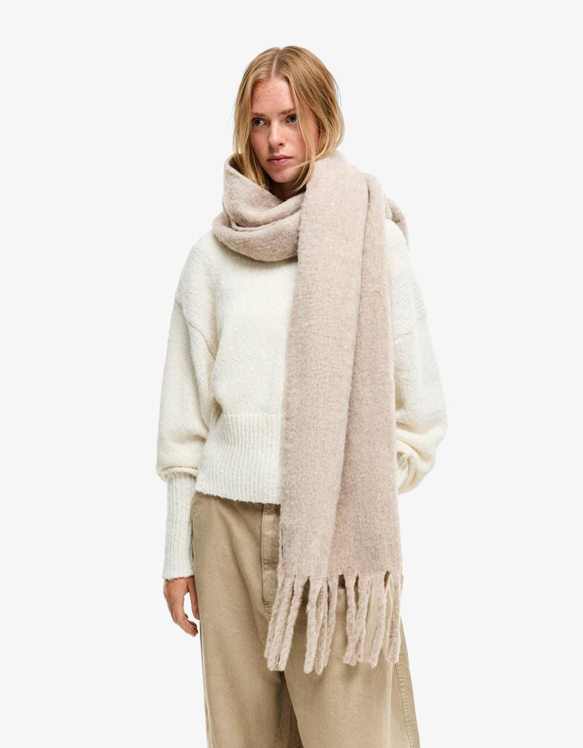 Solid-coloured scarf - Scarves - Women | Bershka GB