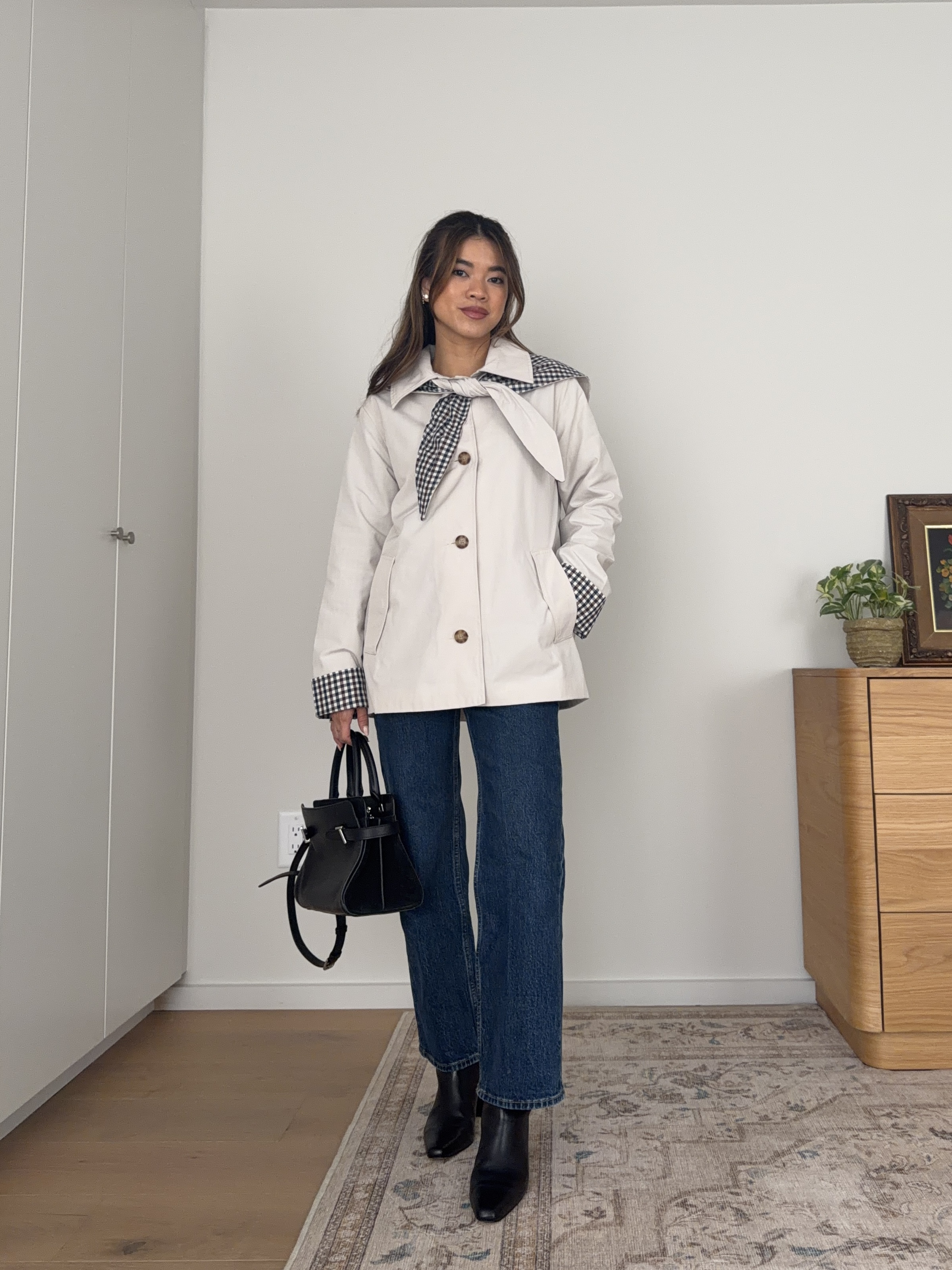 The perfect fall coat from @abercrombie! I love the removable scarf.

Sizing info:
• Abercrombie Removable Scarf Gingham Trench Coat (Size XS in Cream)
• Abercrombie High Rise 90s Relaxed Jeans (Size 23 Extra short in Dark Wash)

Fall Abercrombie new arrivals, Abercrombie sweaters, Abercrombie petite pants, Abercrombie petite denim, Abercrombie fall jackets, Abercrombie petite coats, Petite style, petite fashion, mom outfit, mom style, petite pants, petite outfit ideas, petite outfits, best pants for petite, petite denim, vacation outfits, fall outfits, fall style, fall trends, fall looks fall outfit ideas, Abercrombie try on, fall boots, fall denim, fall lookbook, fall outfits

#LTKootd #LTKSeasonal #LTKPetite