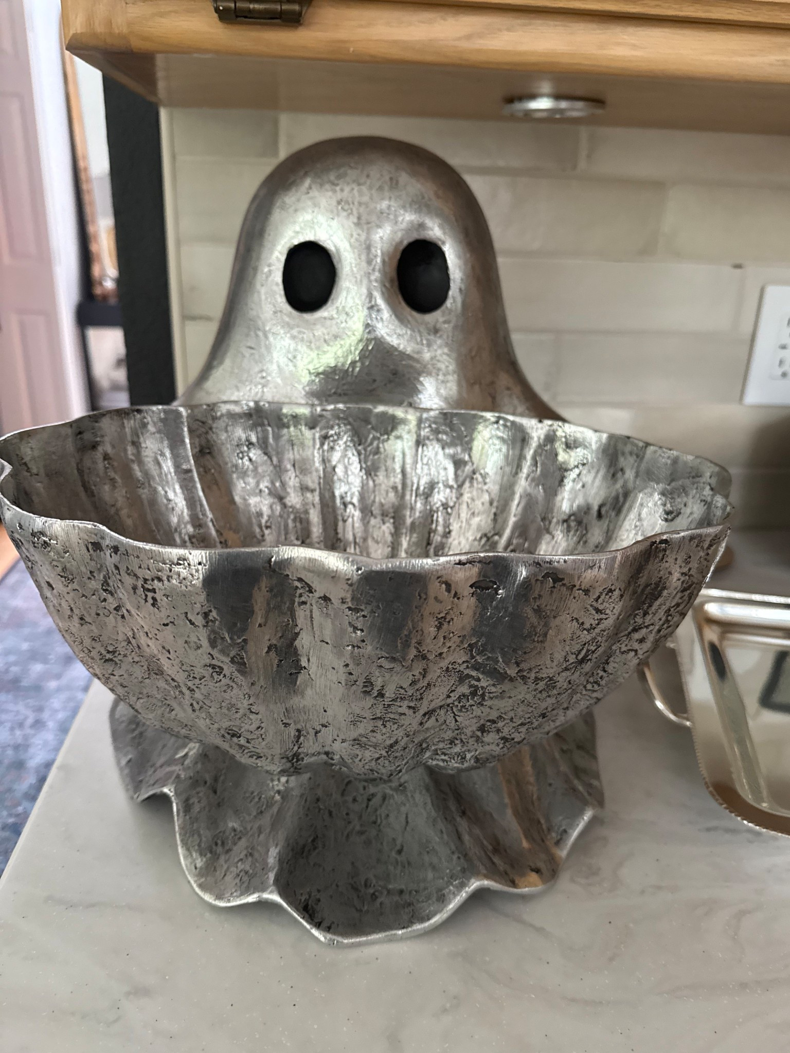 Code Orange 🧡🧡  Gus the Ghost that I couldn't grab fast enough this year after missing out last year 

#gus #potterybarn #halloween #candybowl #home 

#LTKFamily #LTKHome #LTKSeasonal
