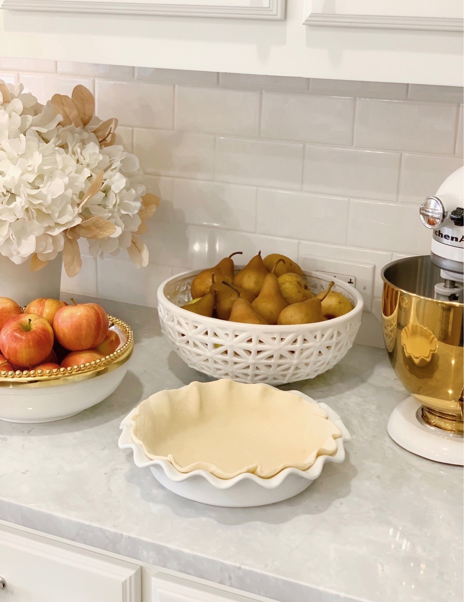 Favorite ruffle pie dish for fall baking!

#LTKHome #LTKdayinmylife #LTKSeasonal