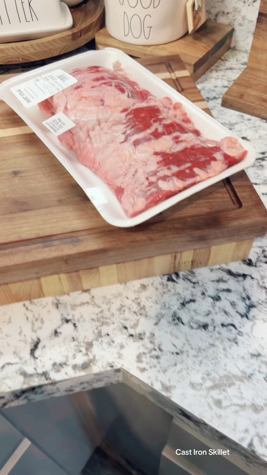 Cast Iron Skillet Seasoning Oil
Best way to keep your skillets in perfect condition.
Grab Here: https://amzn.to/4j25cPN

#castiron #castironskillet #castironcooking #castironcleaning
#castironseasoning #castironpan #CommissionsEarned

#LTKWatchNow #LTKHome #LTKFindsUnder50