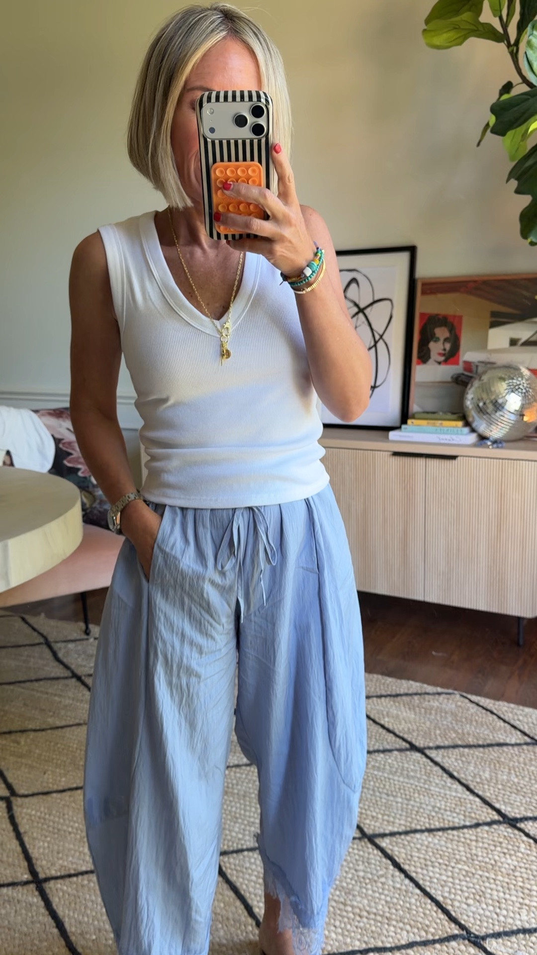 must have Amazon pants!
summer outfit perfect
running errands today, 
in an xs
i am 5’2”

#LTKOver40 #LTKSaleAlert #LTKmomlife