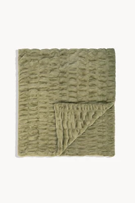 Wild Olive - Medium | Lola Blankets