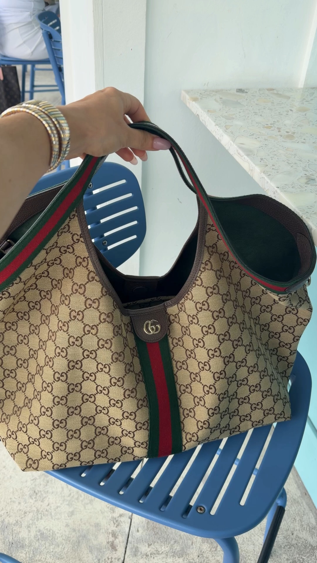I can confidently say that this has been one of my best bag purchases. Here’s what I look at it.
-it’s massive
-It has a magnetic closure 
-it goes with so many outfits 
-it’s affordable compared to most other designer bags 
-you get a lot for your money
-Elsa hosk owns it as well

#LTKTravel #LTKWorkwear #LTKdayinmylife