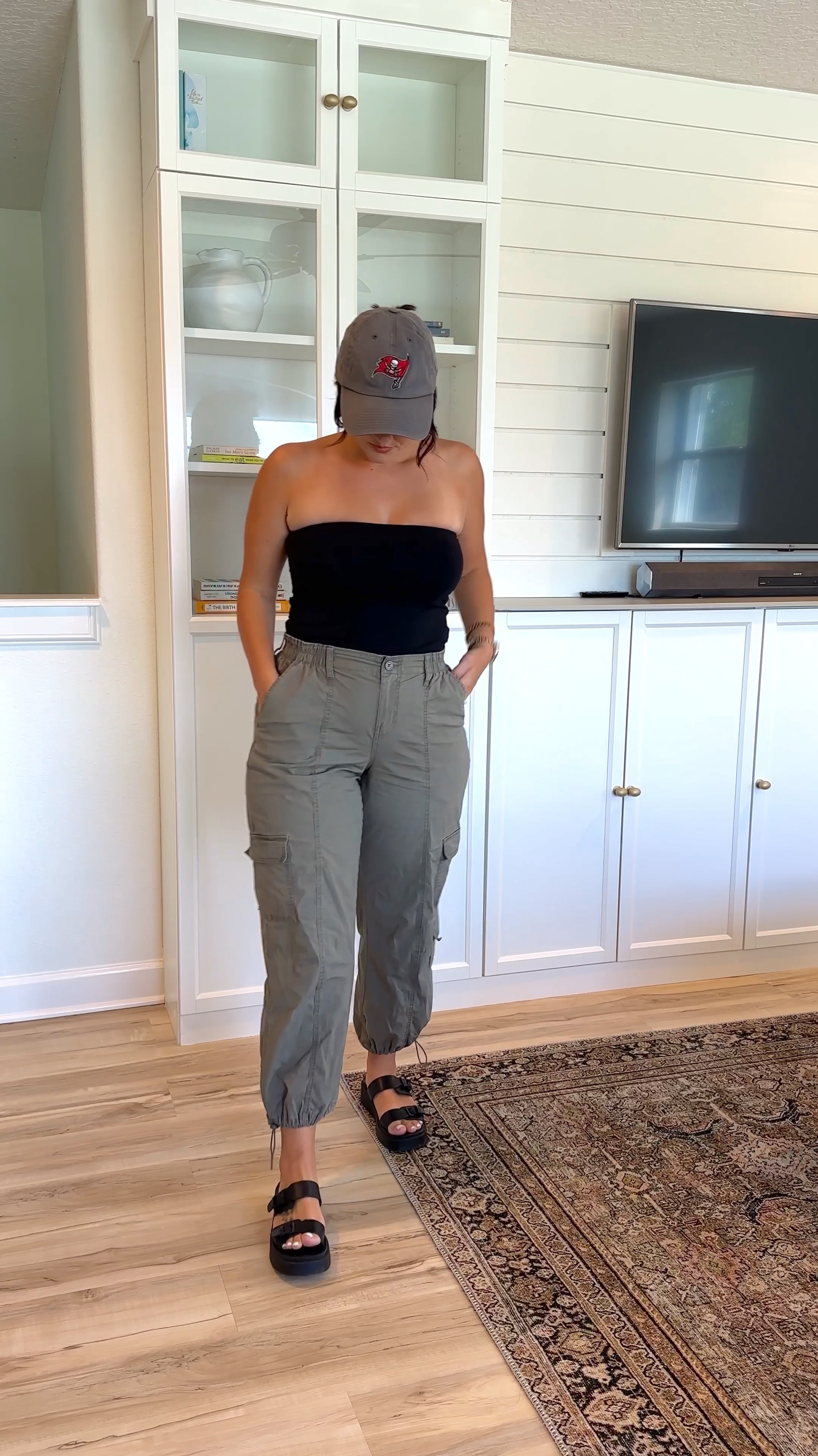 Size M in both top and bottoms 

#walmart #oldnavy #casual #momoutfit #momstyle #momfashion

#LTKSummerSales #LTKxWalmart #LTKMidsize