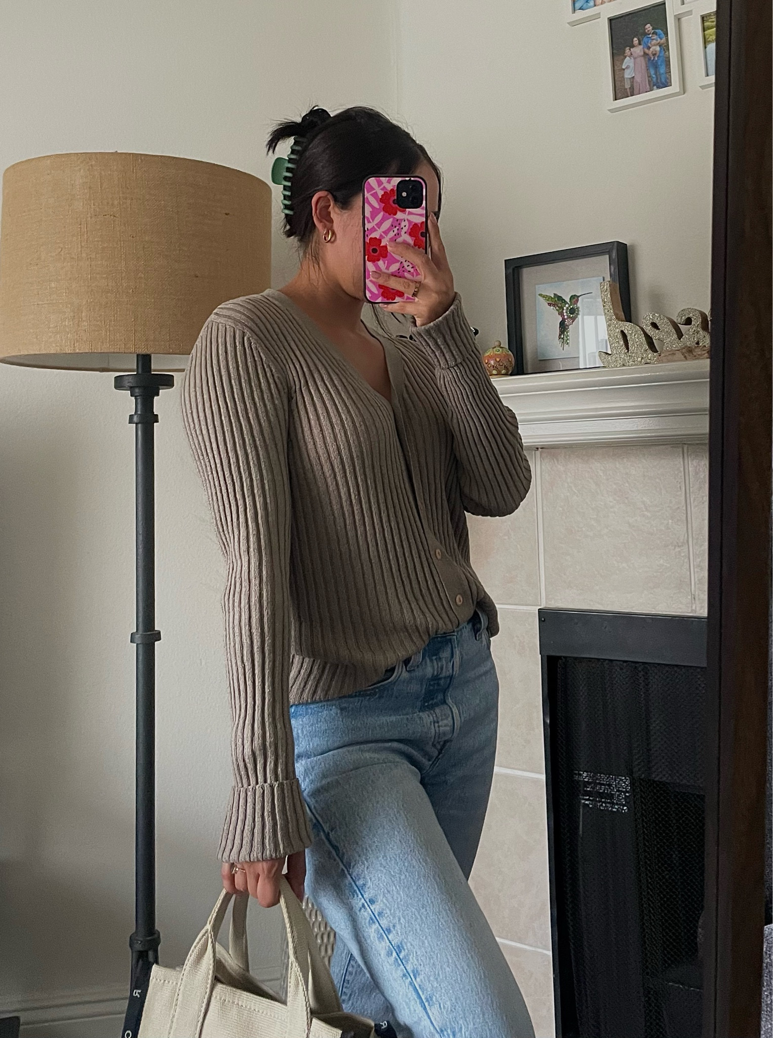Top:
Thrifted

#LTKunder50 #LTKSeasonal #LTKstyletip